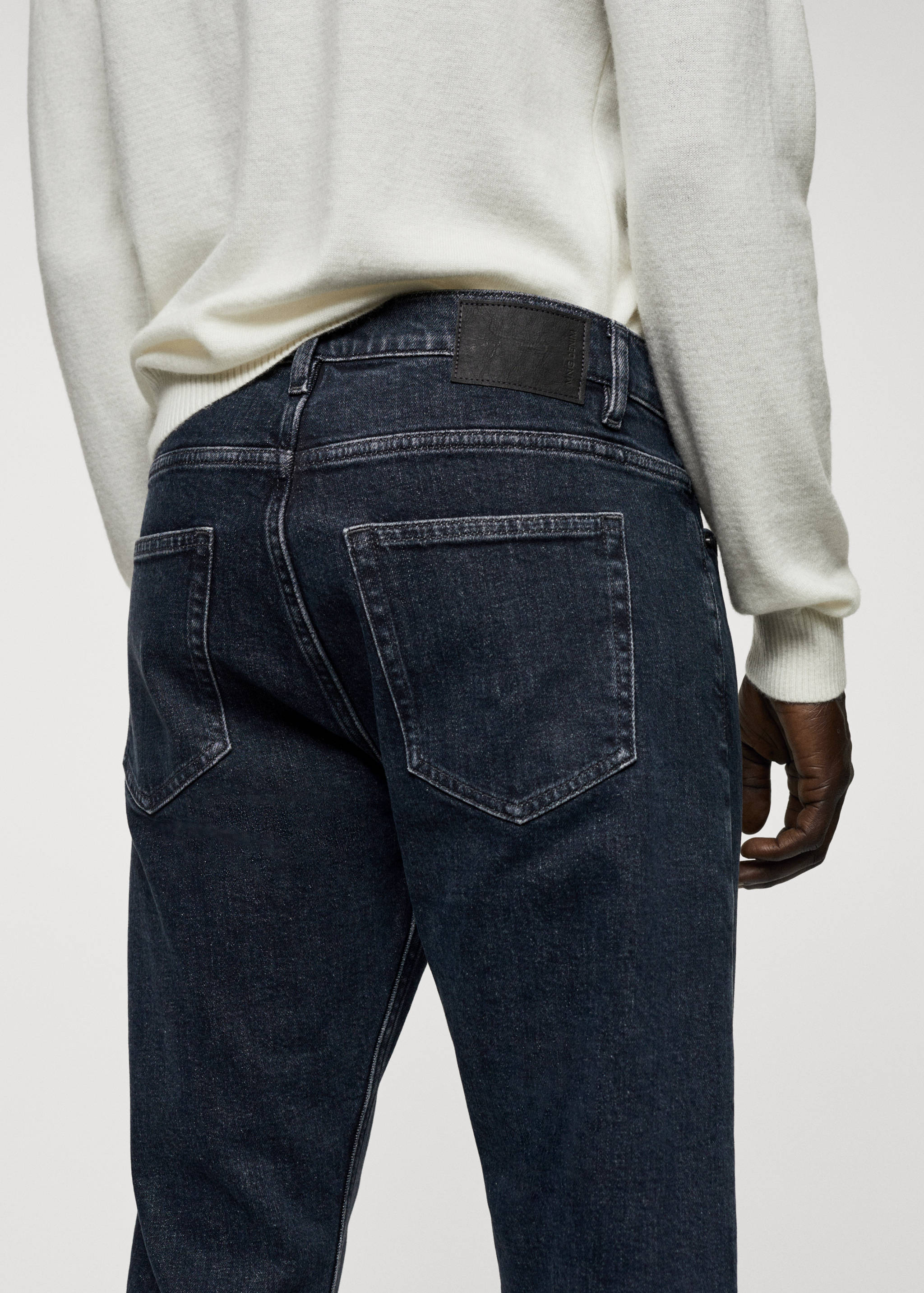 Tapered-fit jeans - Details of the article 4