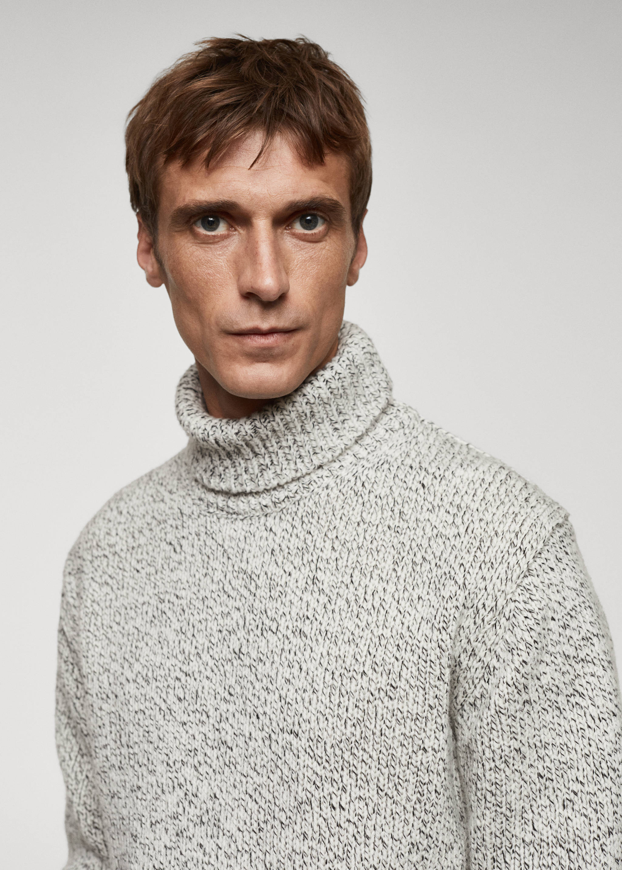 Rollkragenpullover aus Wolle - Detail des Artikels 1