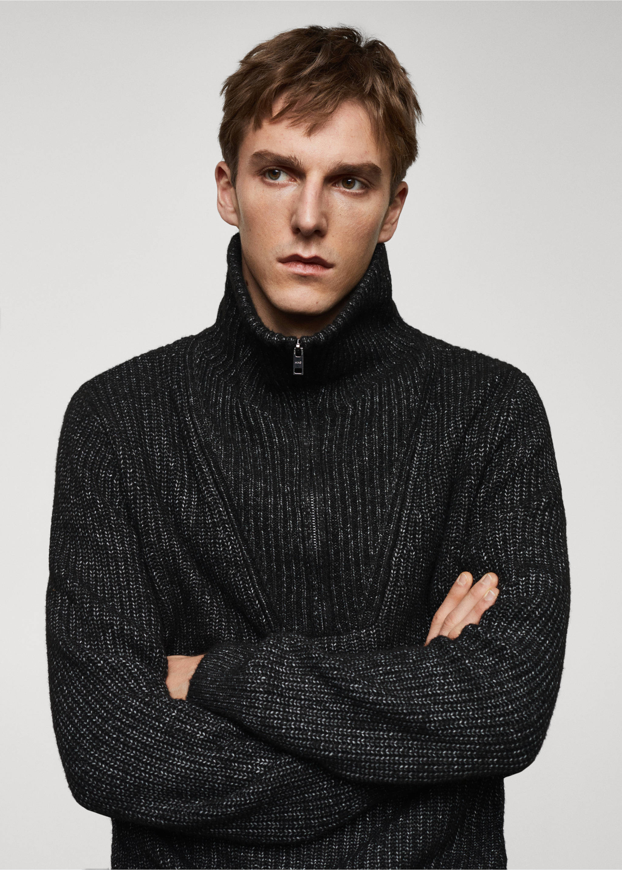 Wool perkins-neck sweater with zip - Details of the article 1, Black. Ref: 67010648-00.