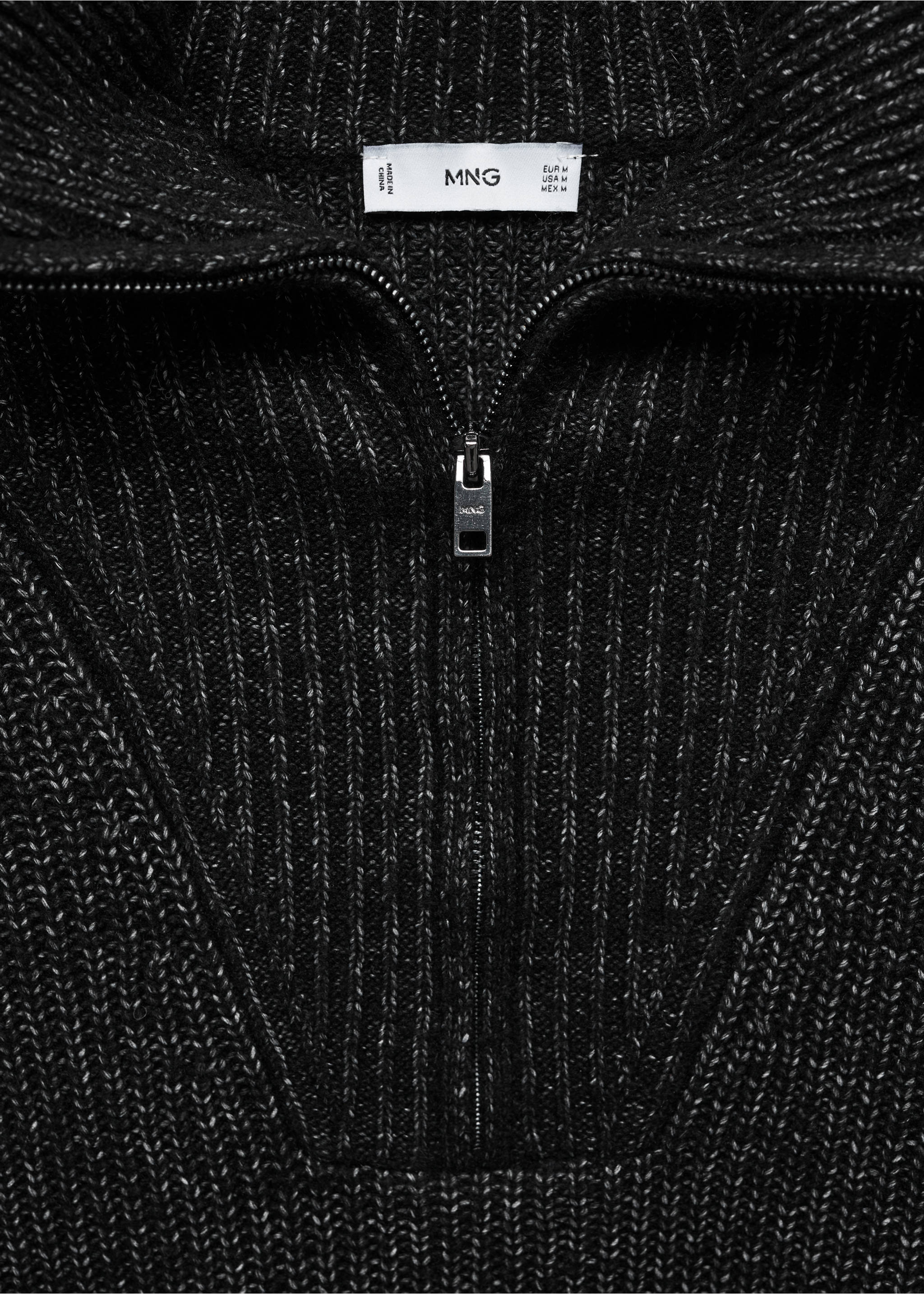 Wool perkins-neck sweater with zip - Details of the article 8, Black. Ref: 67010648-00.