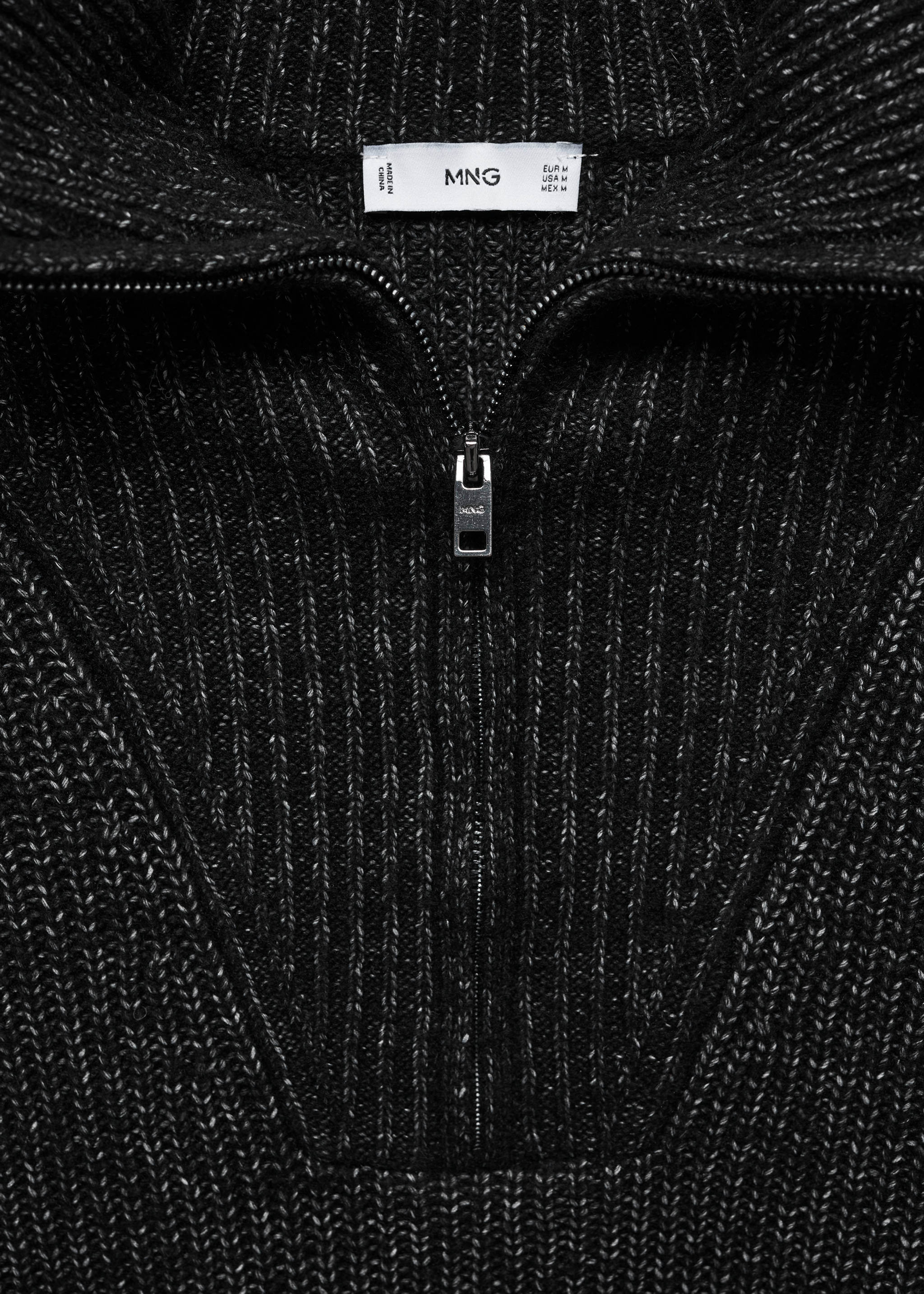 Wool perkins-neck sweater with zip - Details of the article 8