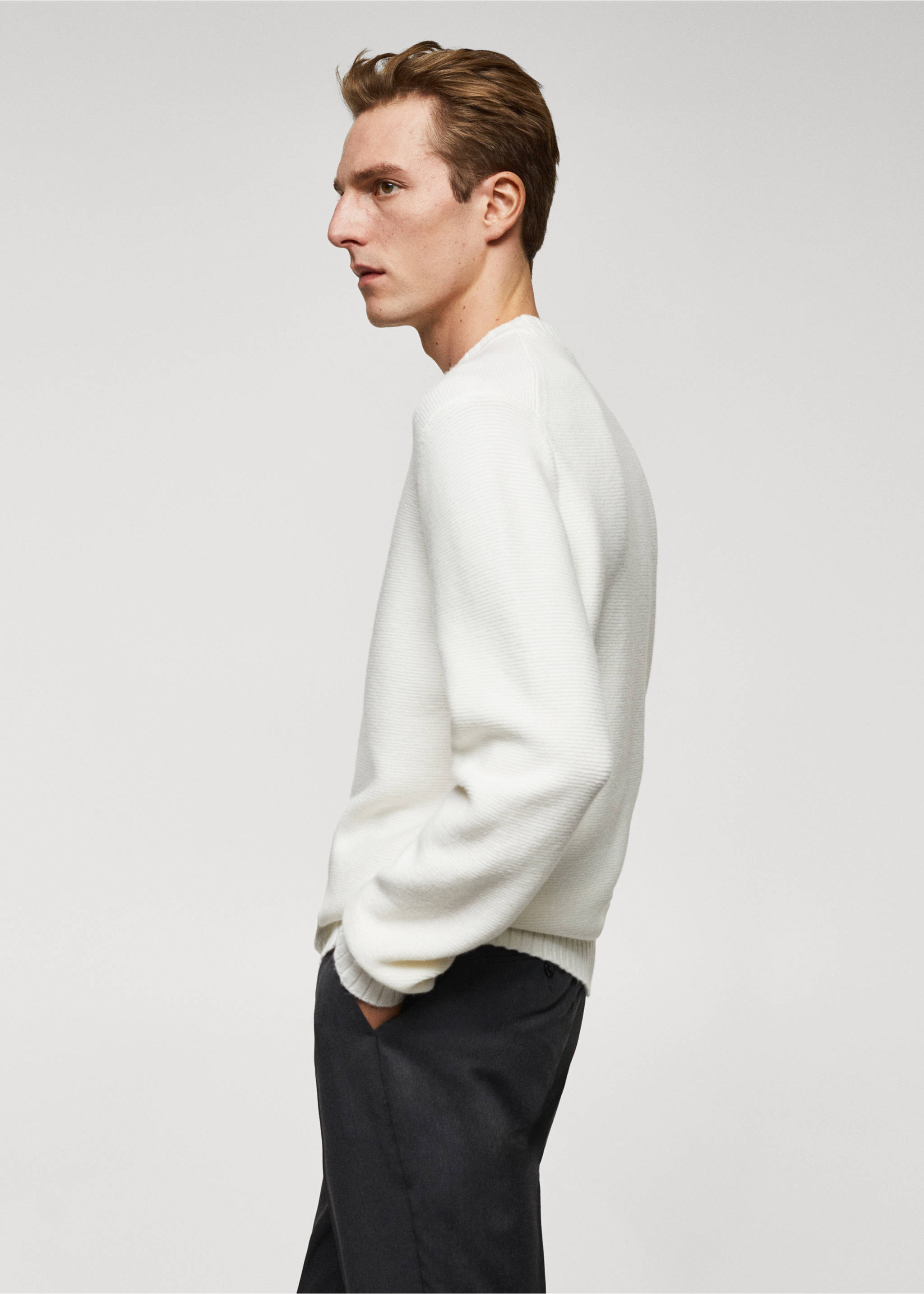 Knitted sweater with ribbed details - Details of the article 2, Off White. Ref: 67010652-00.