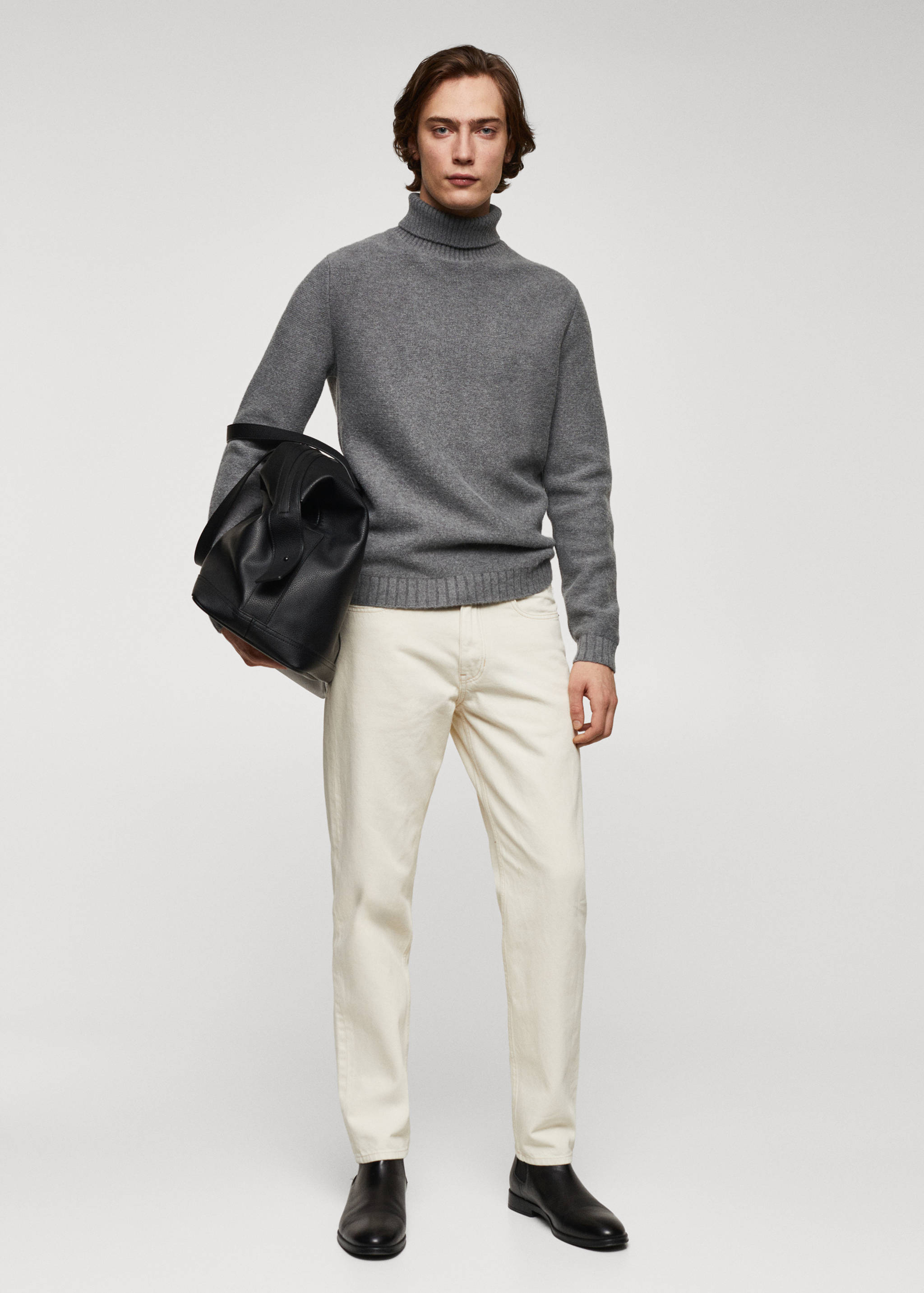 Stickad tröja polokrage - Allmän bild