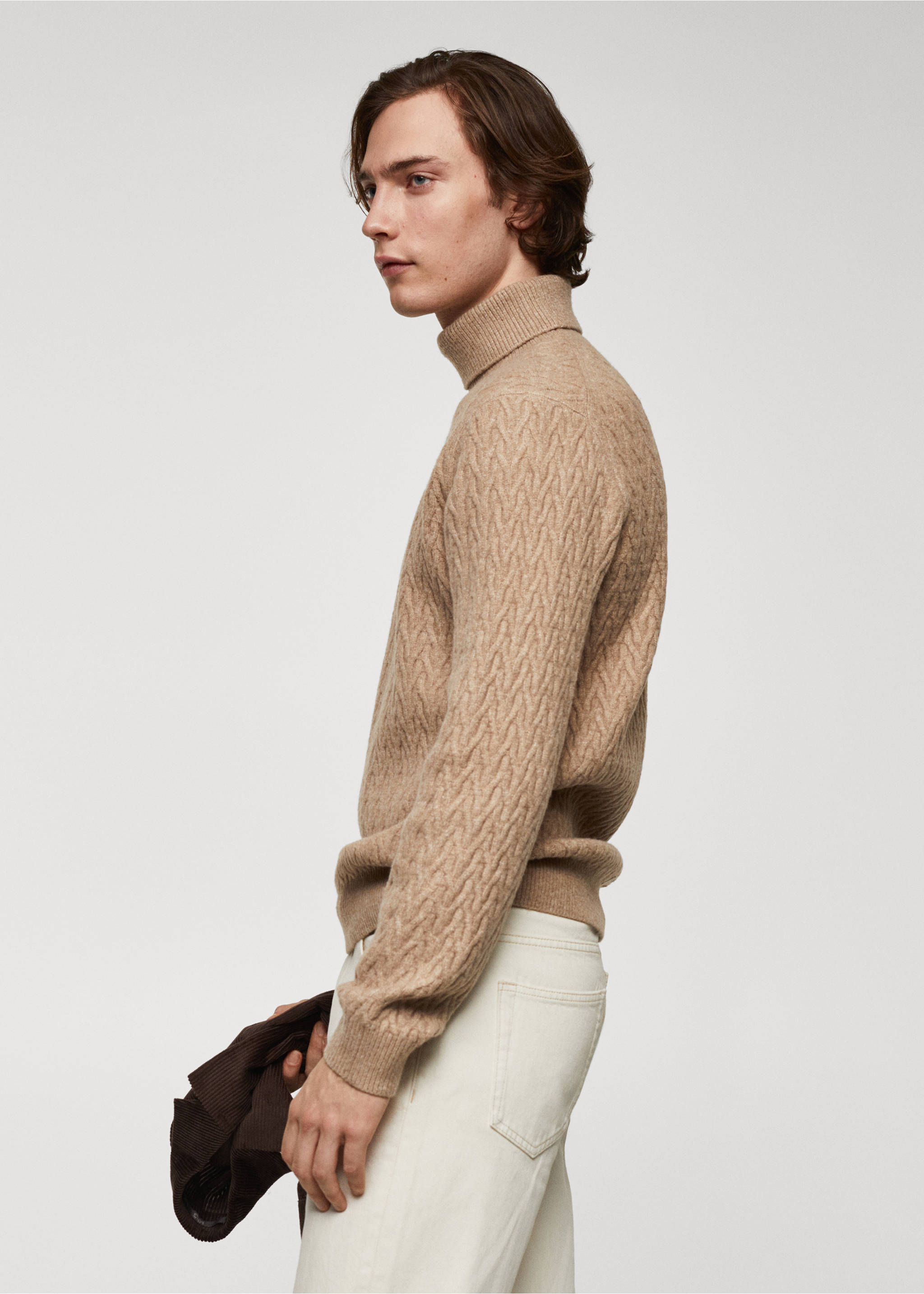 Braided turtleneck sweater - Details of the article 2, Medium Brown. Ref: 67010655-00.