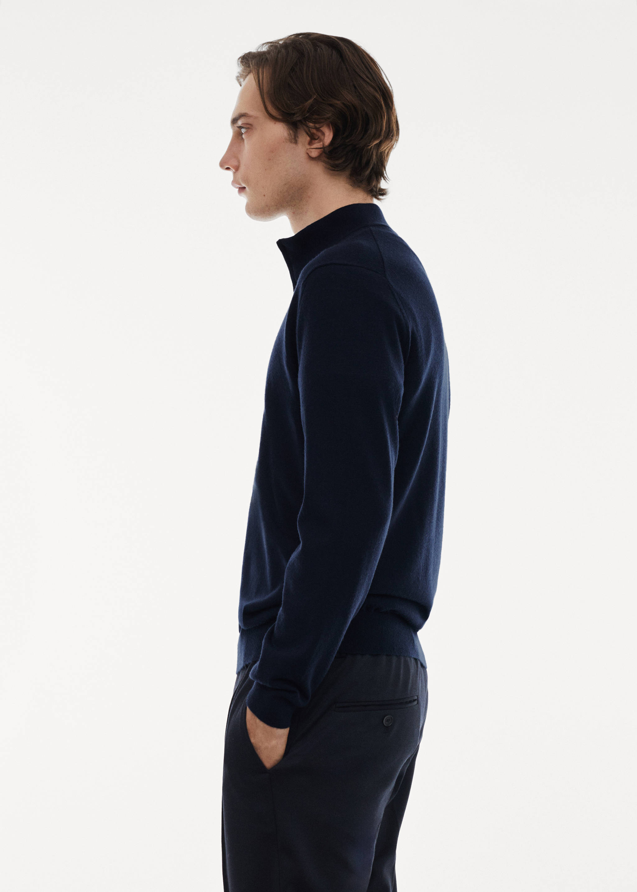 Pullover aus 100 % Merinowolle mit Zip-Kragen - Detail des Artikels 2
