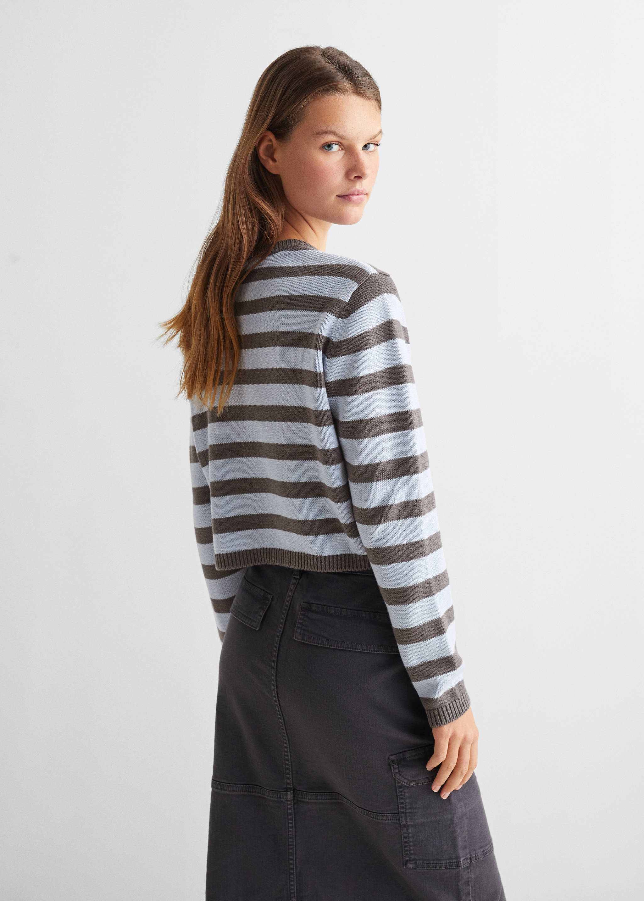 Gestreifter Strickpullover - Rückseite des Artikels