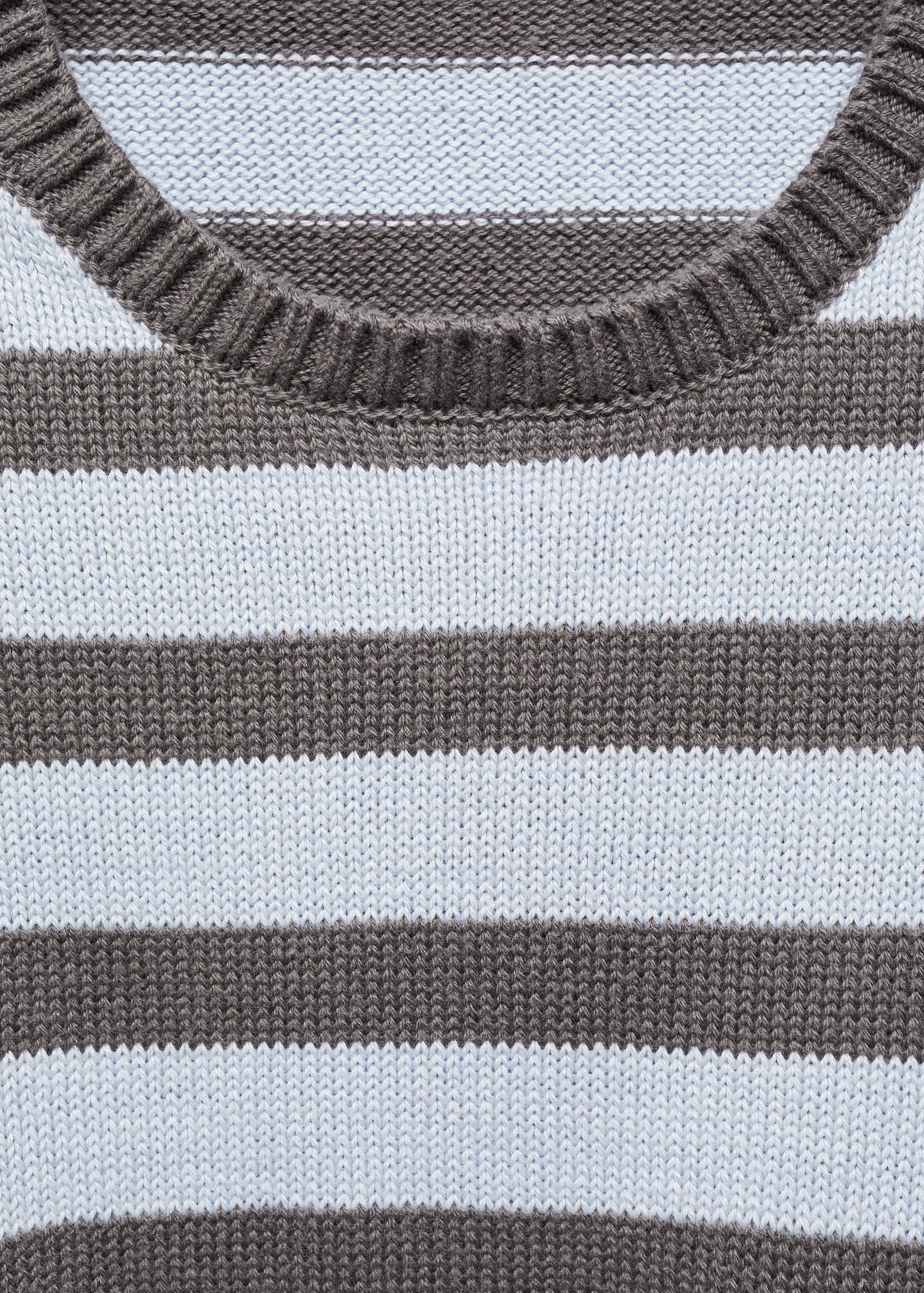 Gestreifter Strickpullover - Detail des Artikels 8
