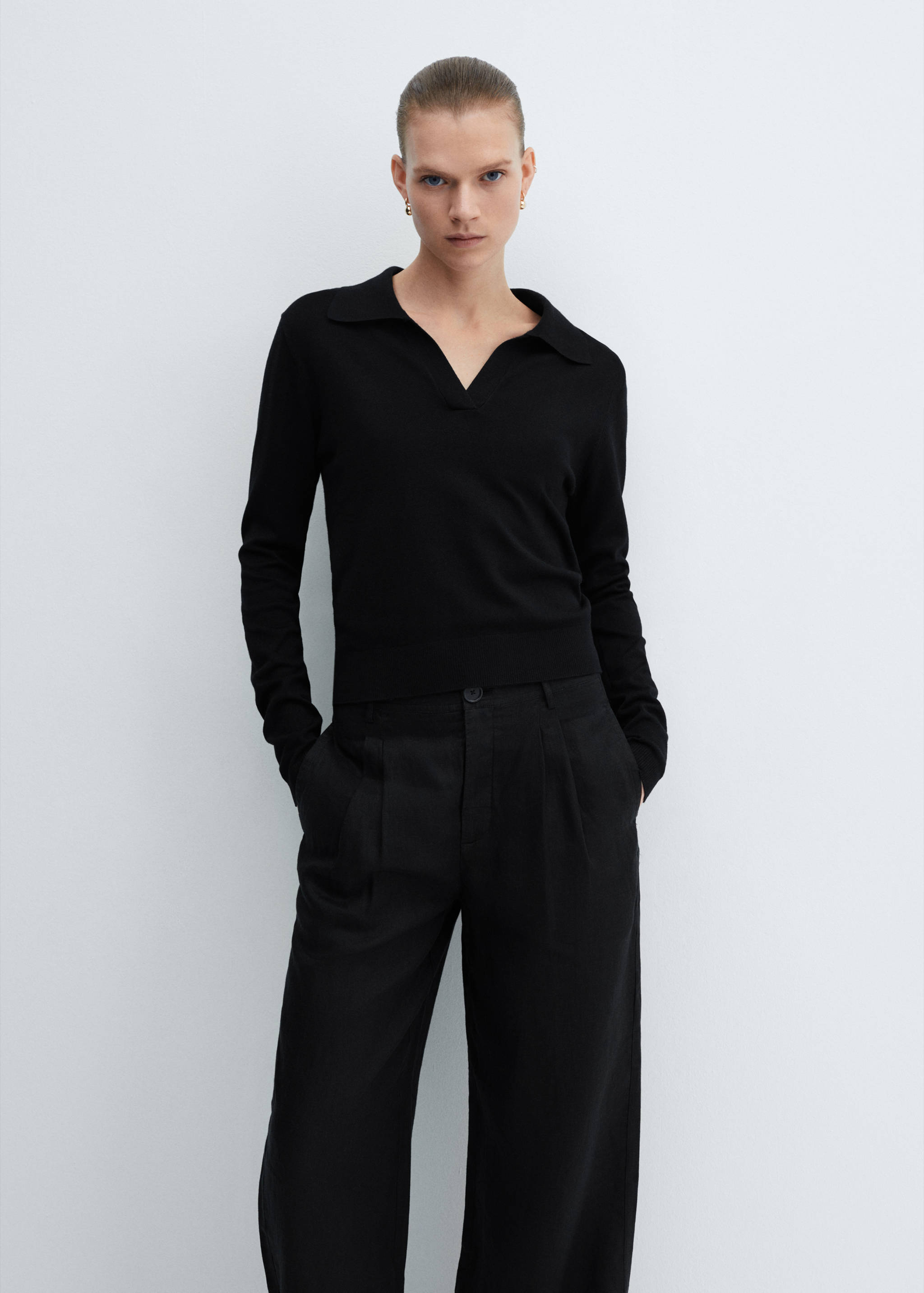 Stickad tröja polokrage - Bild av mittparti