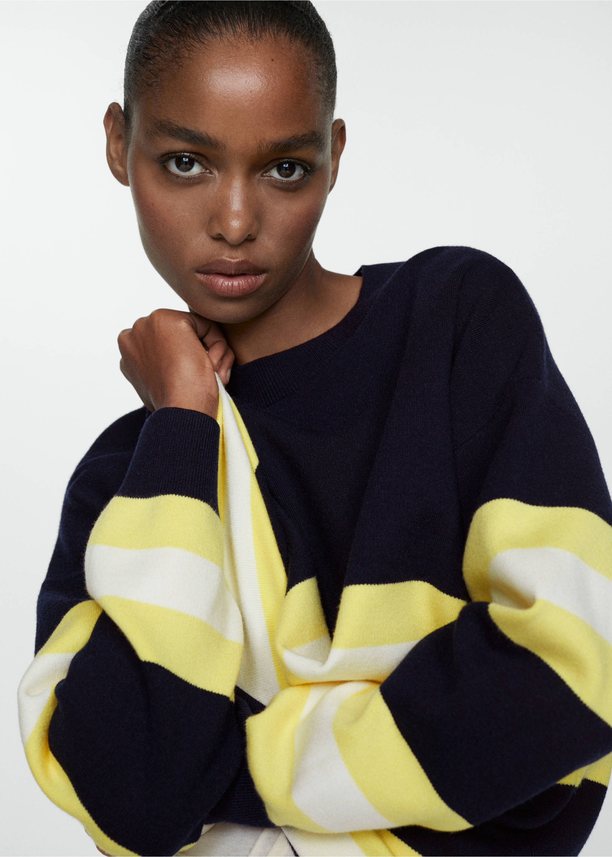 Knit striped sweater - Details of the article 1, Dark Navy. Ref: 67013273-00.