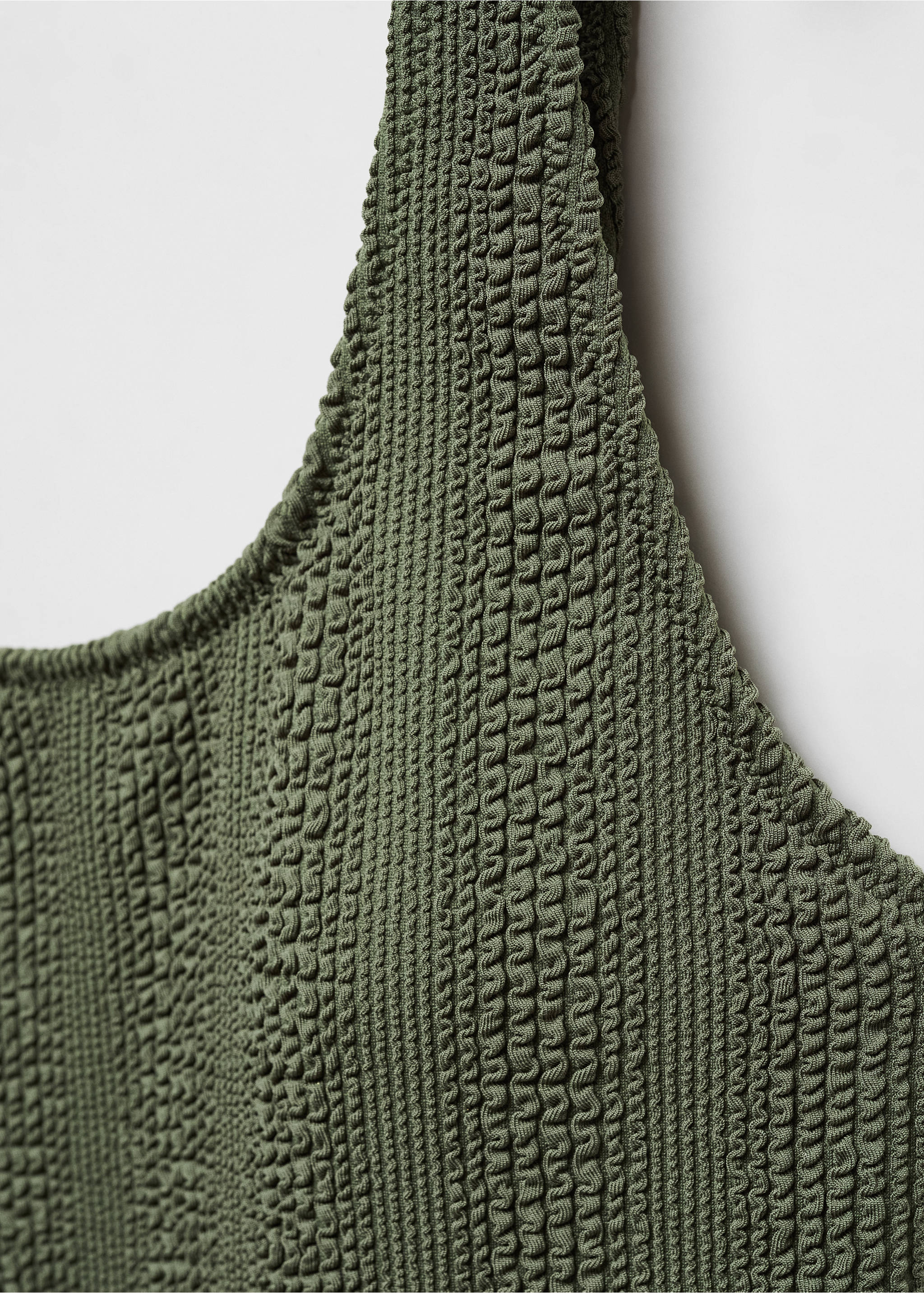 Plavky s texturou - Detail zboží 8, Khaki. Ref: 67014020-00.