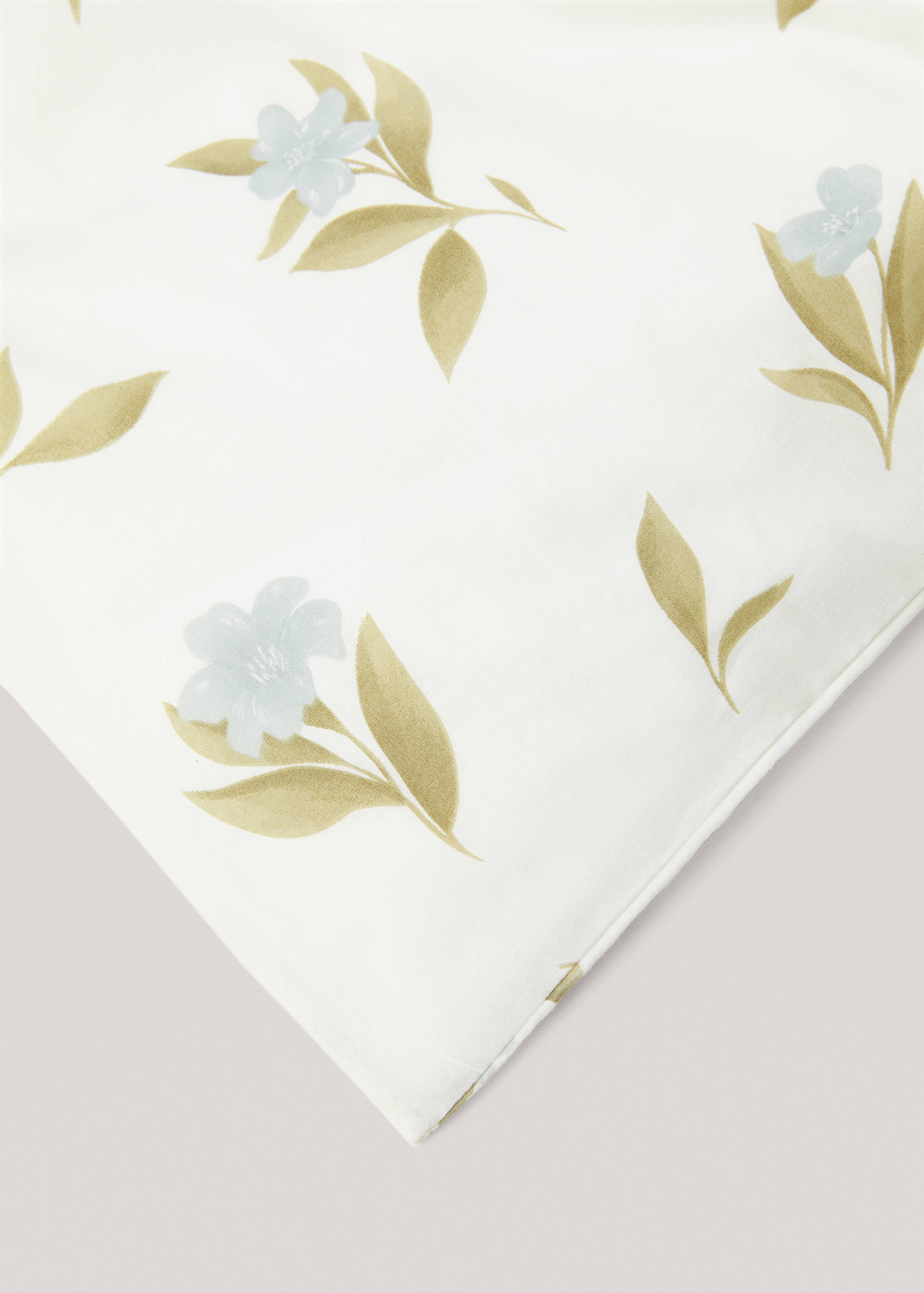 Duvet cover with floral design for King bed - Details of the article 3