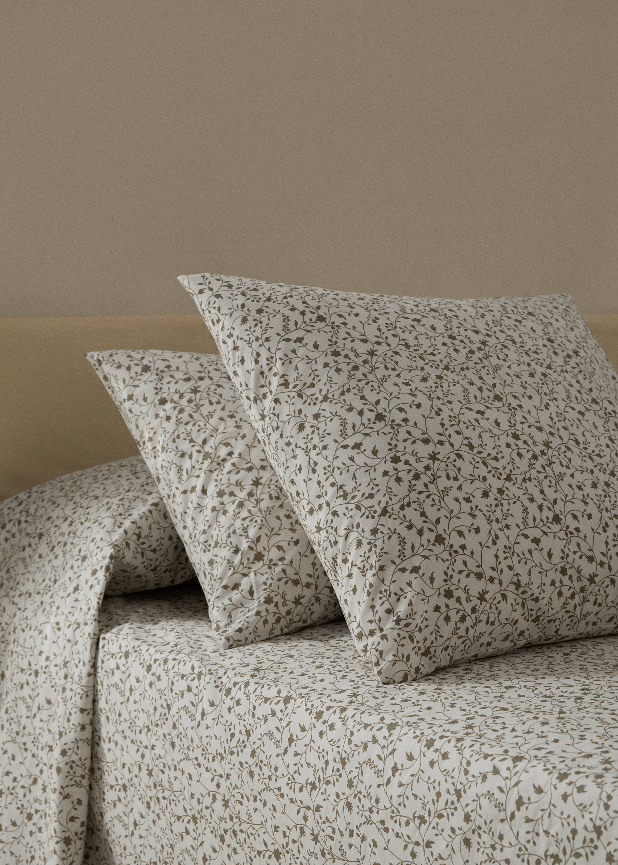 Multi-flower cotton pillowcase 60x60cm (Pack of 2) - General plane
