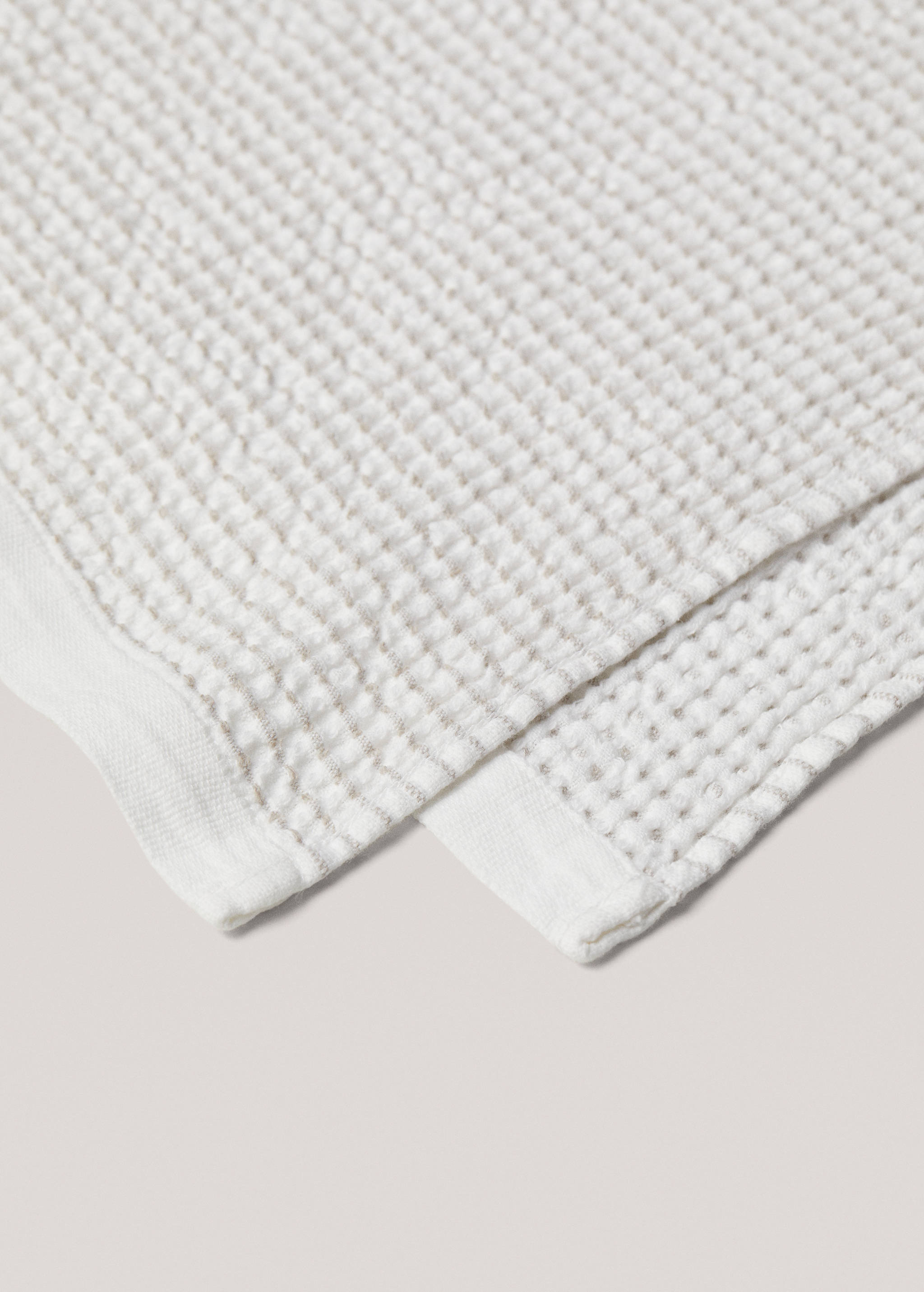 Striped-texture hand towel 50x90cm - Details of the article 2