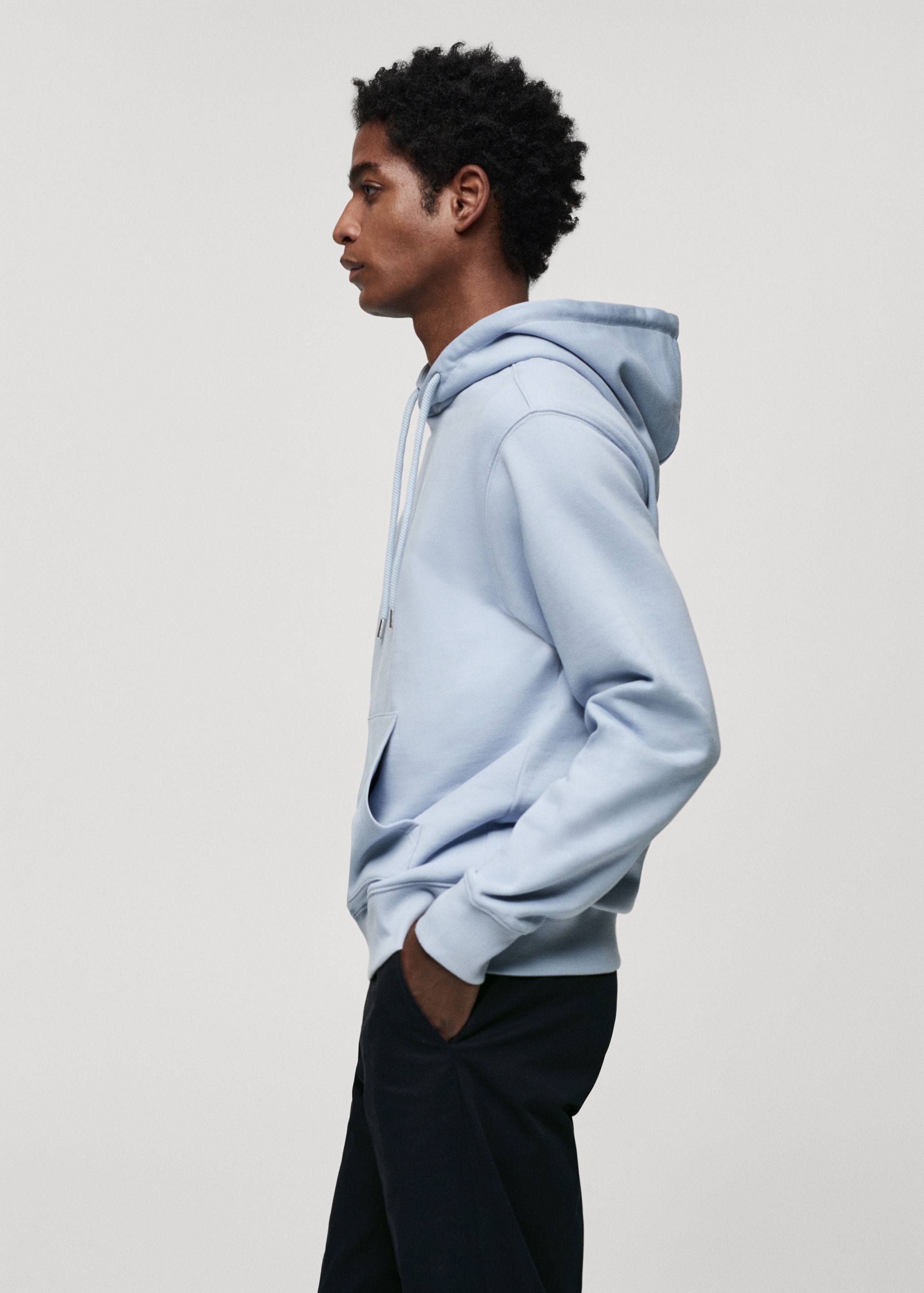 Leichtes Baumwollsweatshirt mit Kapuze - Detail des Artikels 2