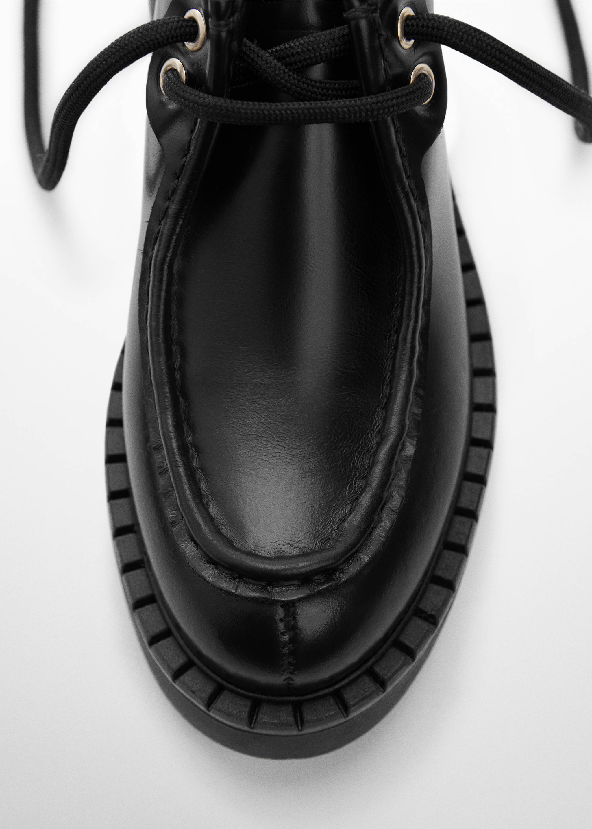 Lace-up leather shoes - Details of the article 2, Black. Ref: 67014481-00.