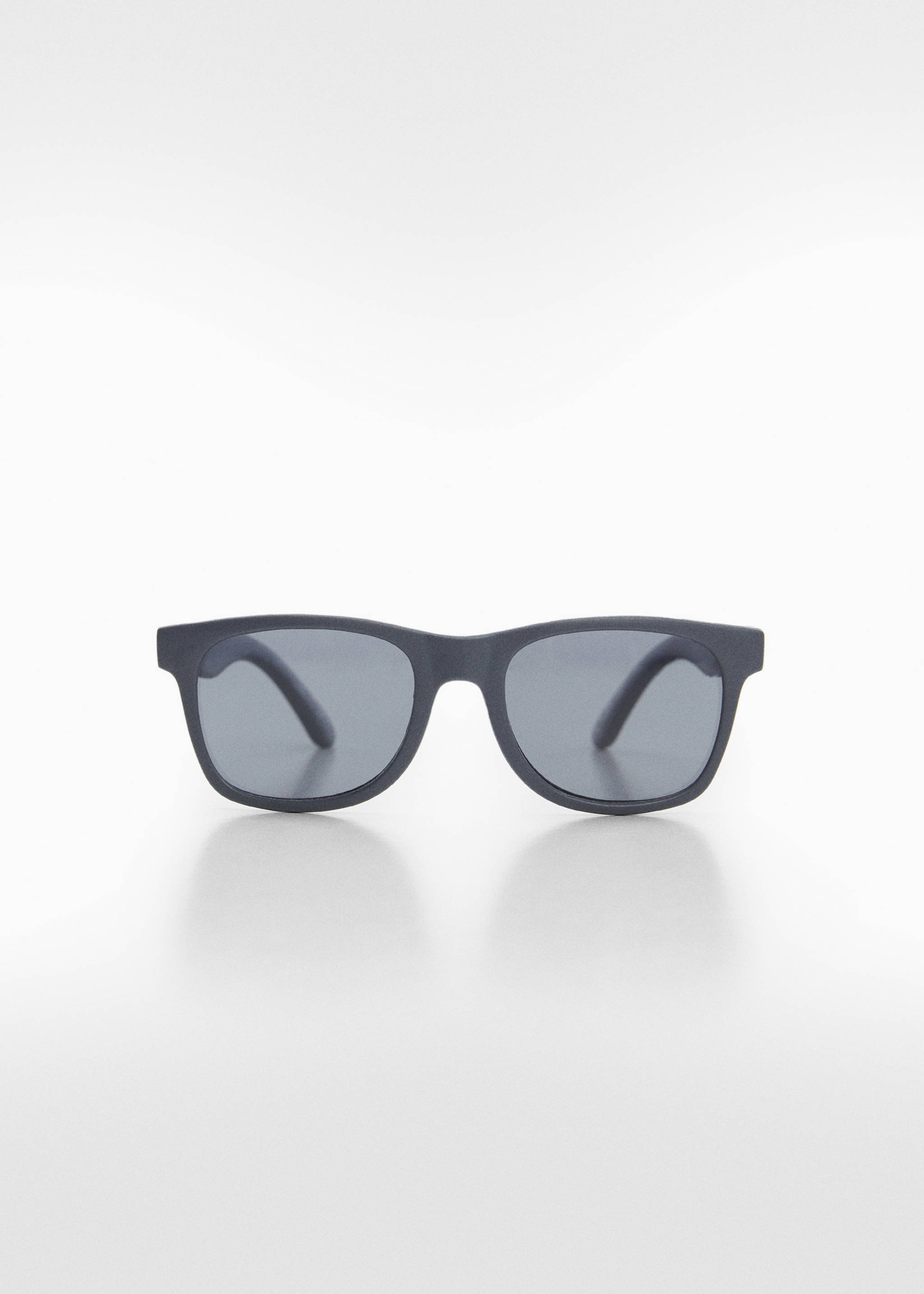 Resin frame sunglasses - Article without model