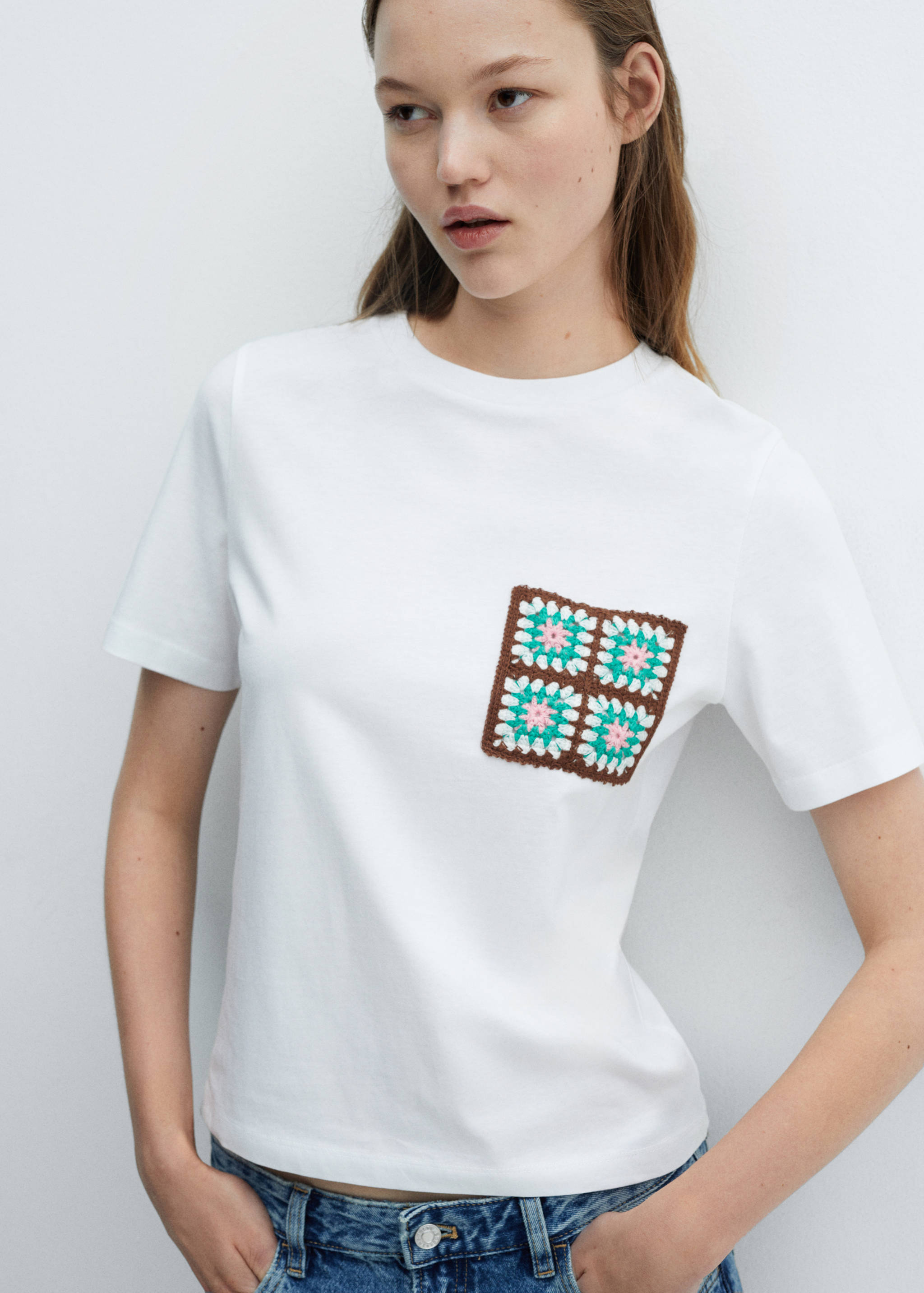 T-shirt poche crochet - Détail de l'article 1