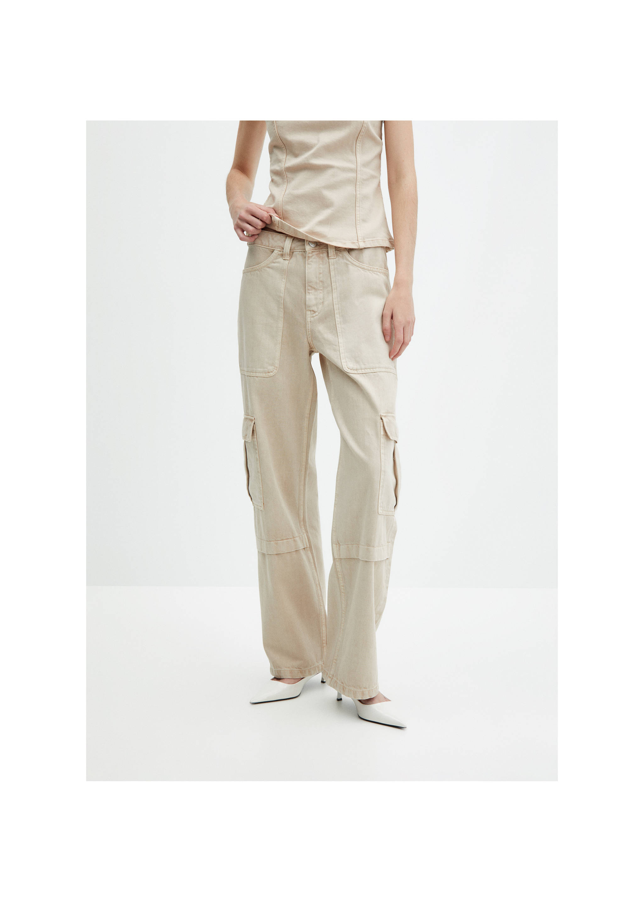 Pocket cargo jeans - Medium plane, Sand. Ref: 67015752-00.