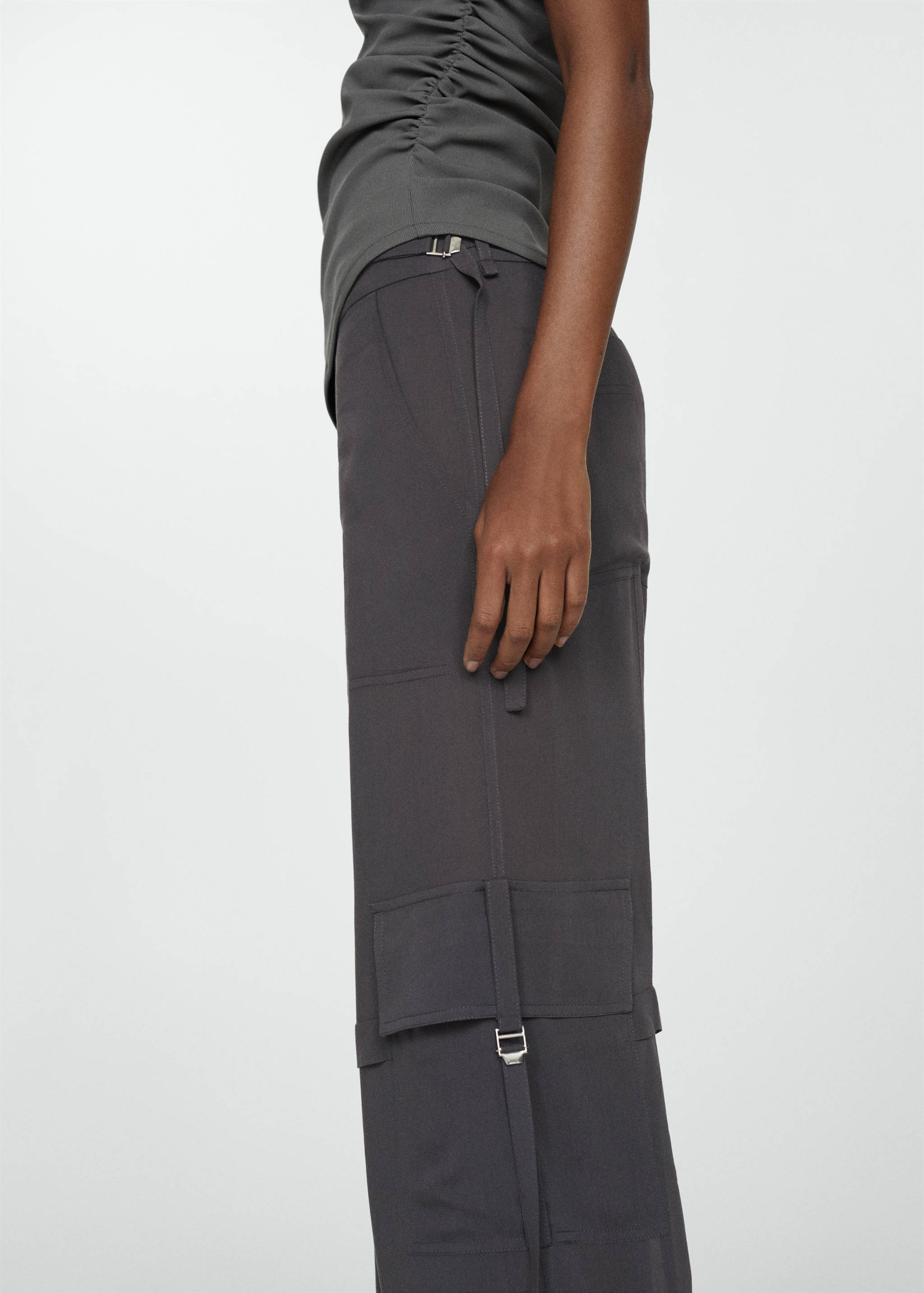 Pantalons cargo detalls metàl·lics - Detall de l'article 6