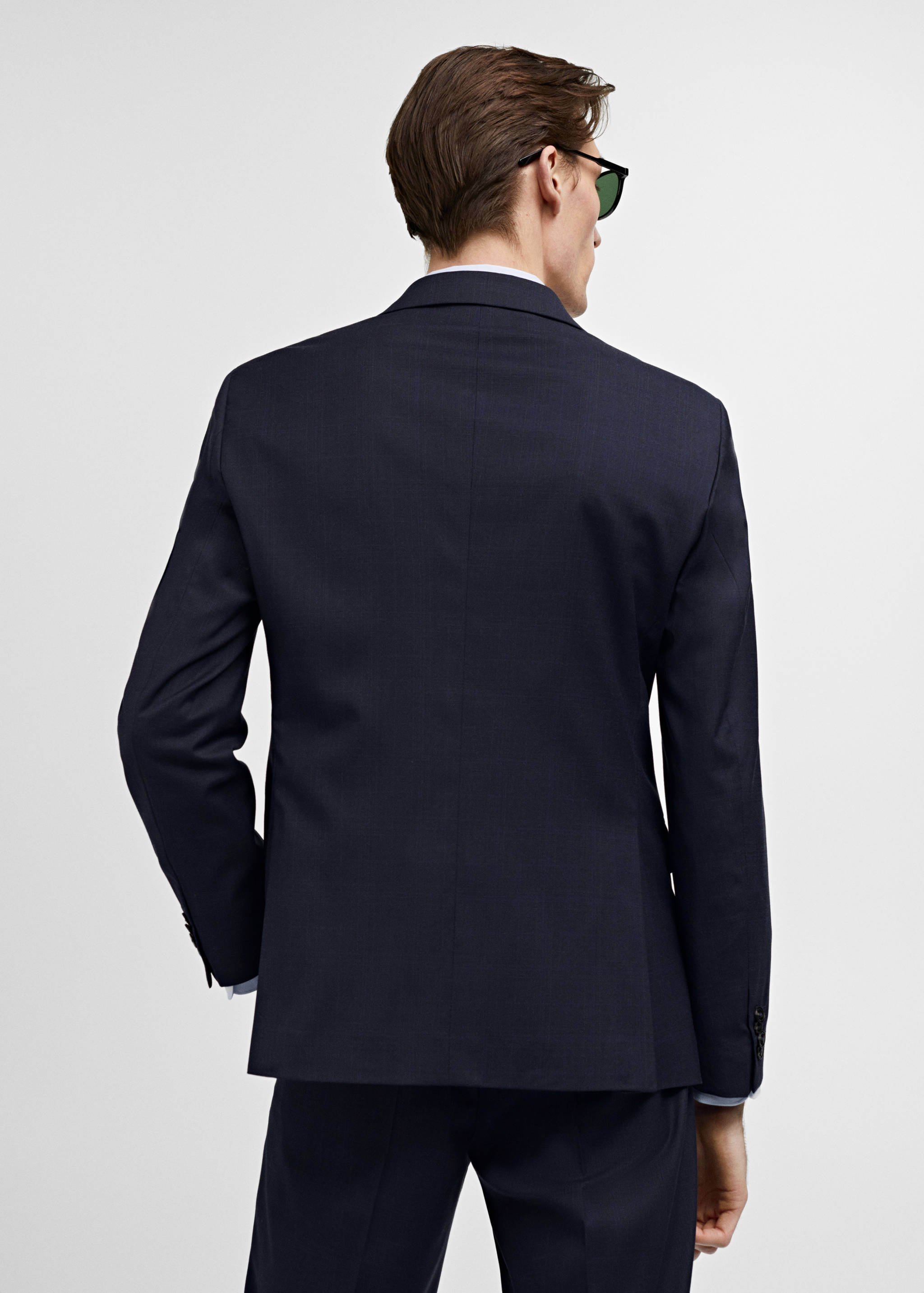 Blazer de fato slim fit de tecido comfort stretch - Verso do artigo