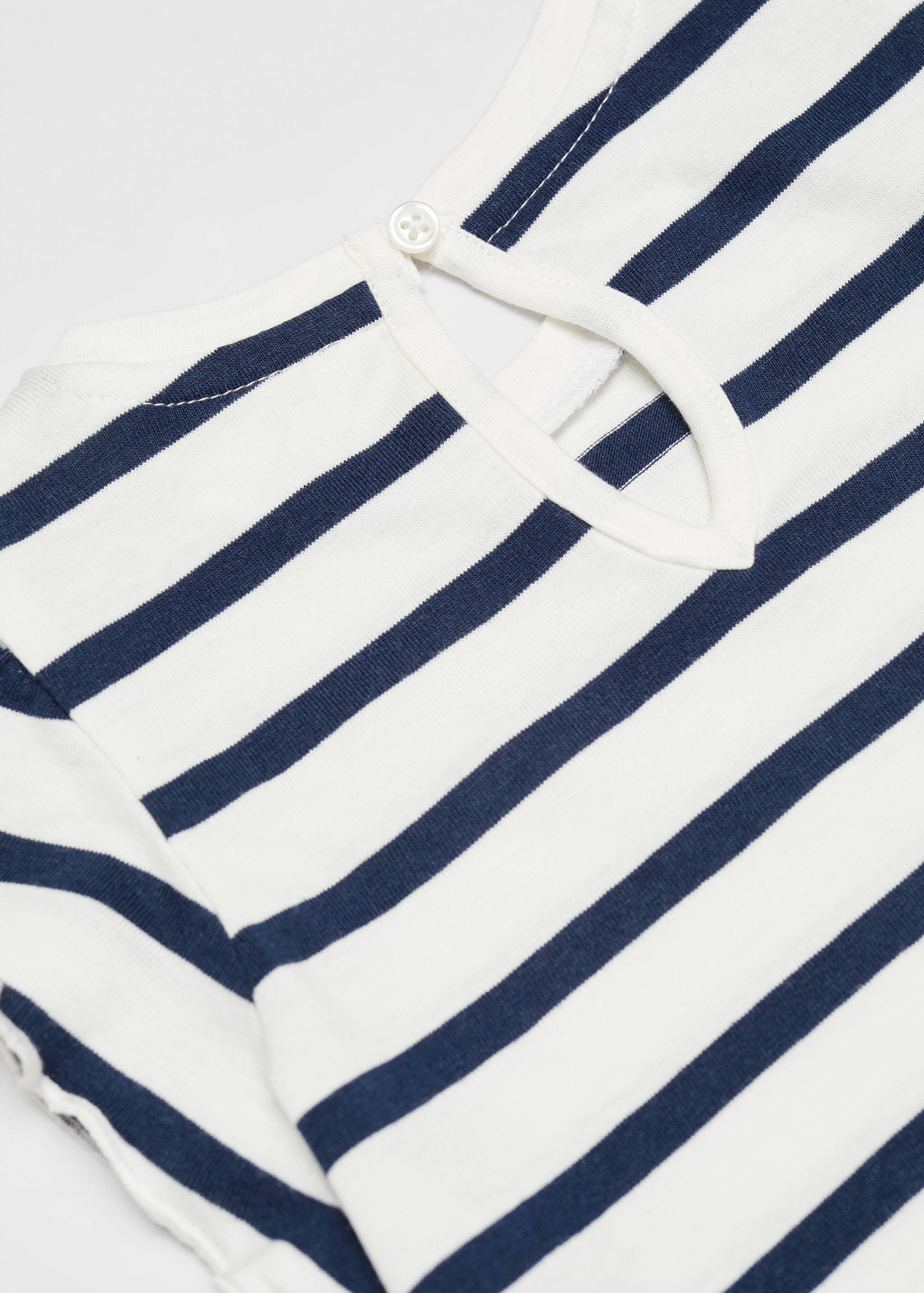 Ruffled striped t-shirt - Details of the article 0