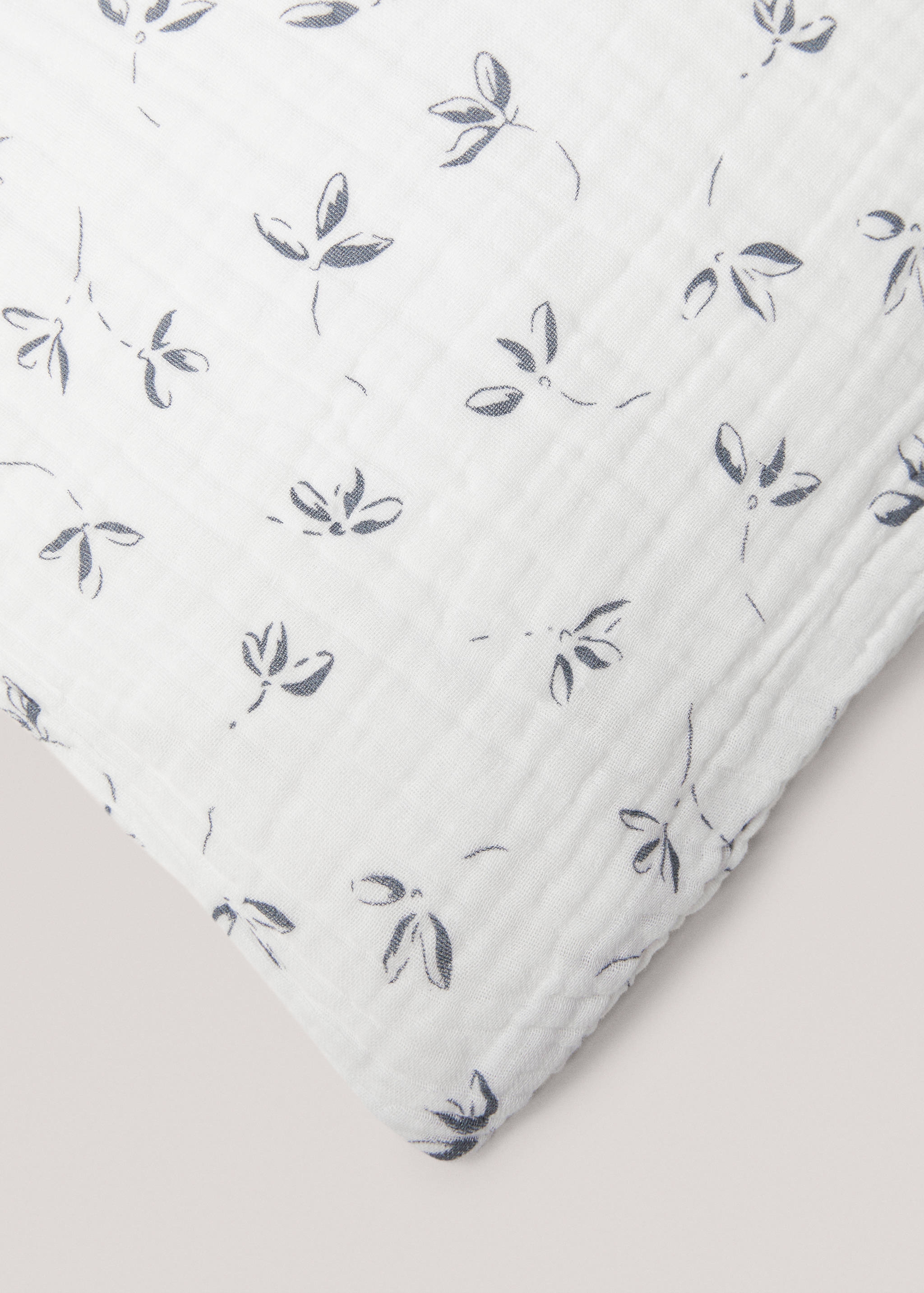 Floral-print chiffon duvet cover for queen bed - Details of the article 3