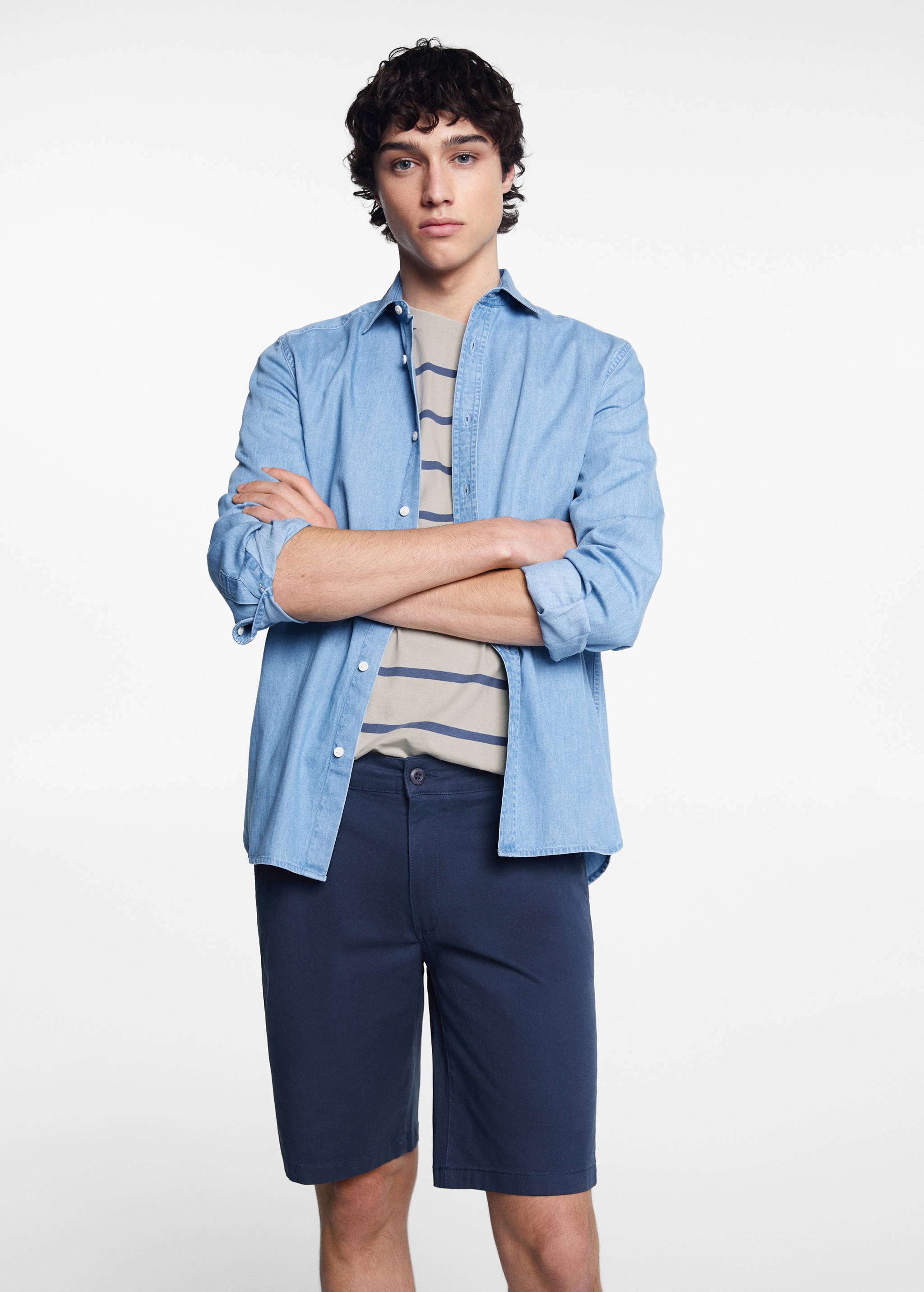 Slim fit cotton Bermuda shorts - Medium plane