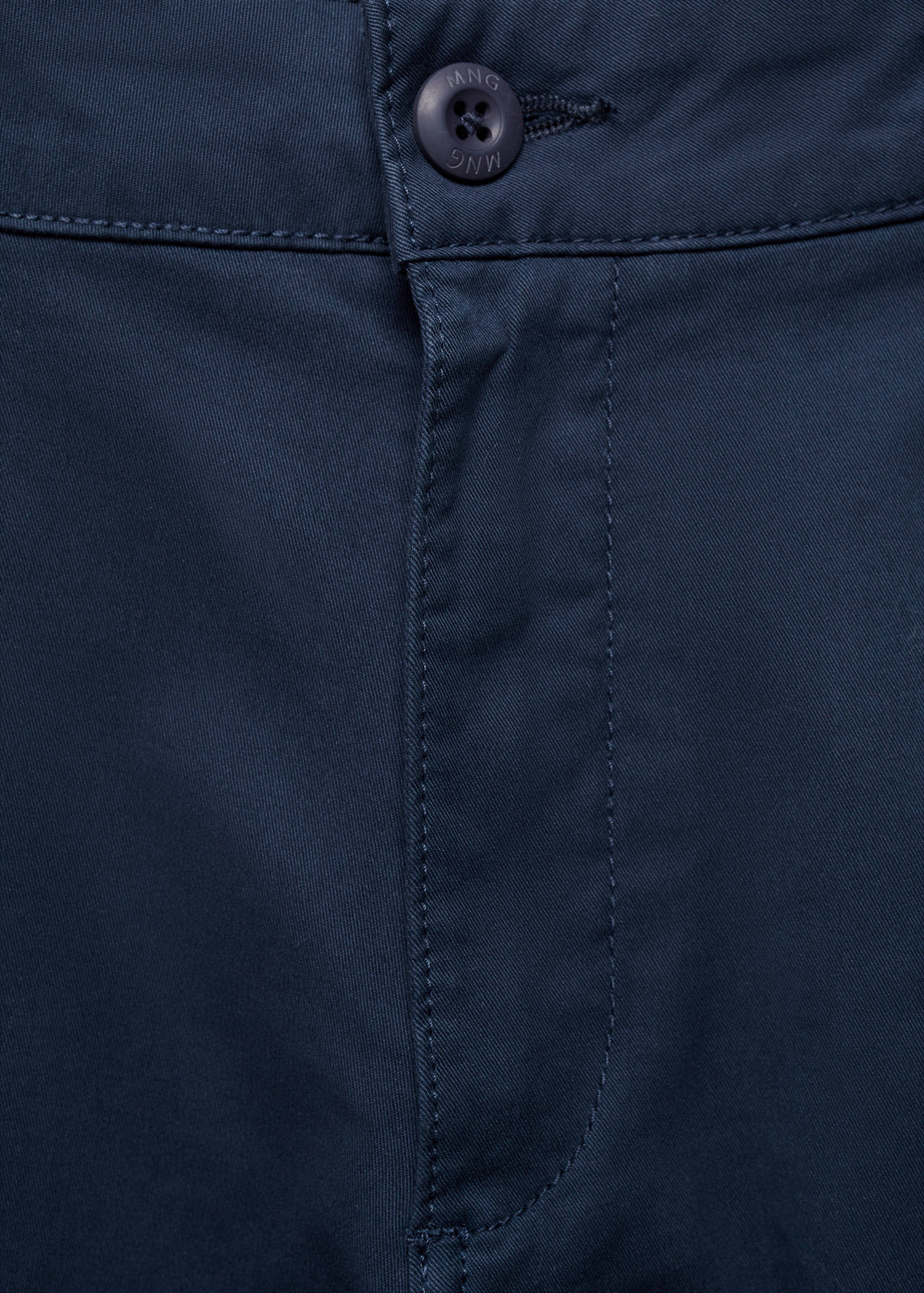 Slim fit cotton Bermuda shorts - Details of the article 8