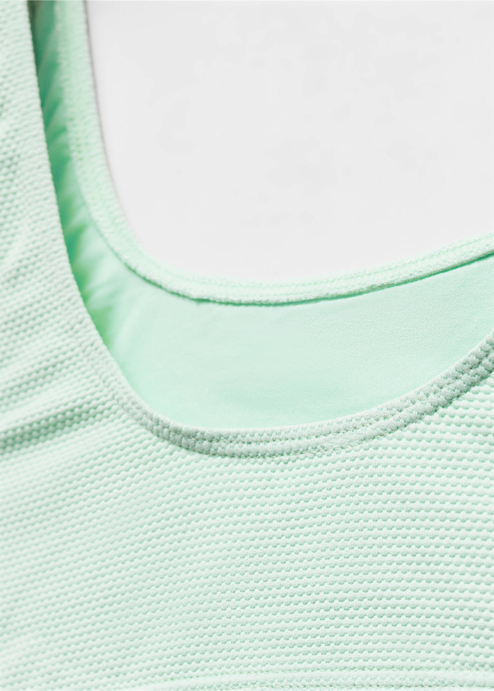 Texturierter Bikini - Detail des Artikels 8, Minzgrün. Ref: 67016026-00.