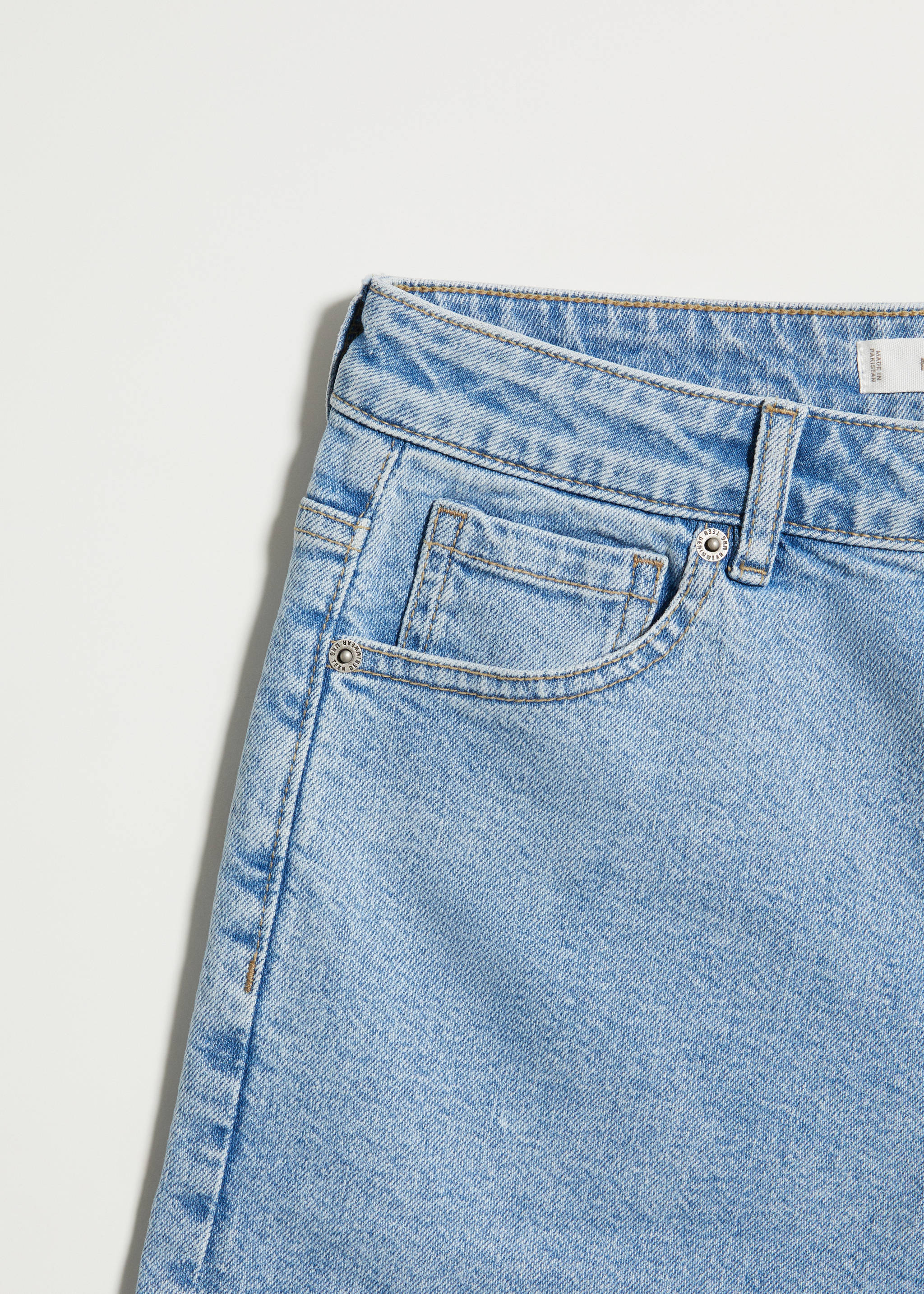 Cotton denim bermuda shorts - Details of the article 8