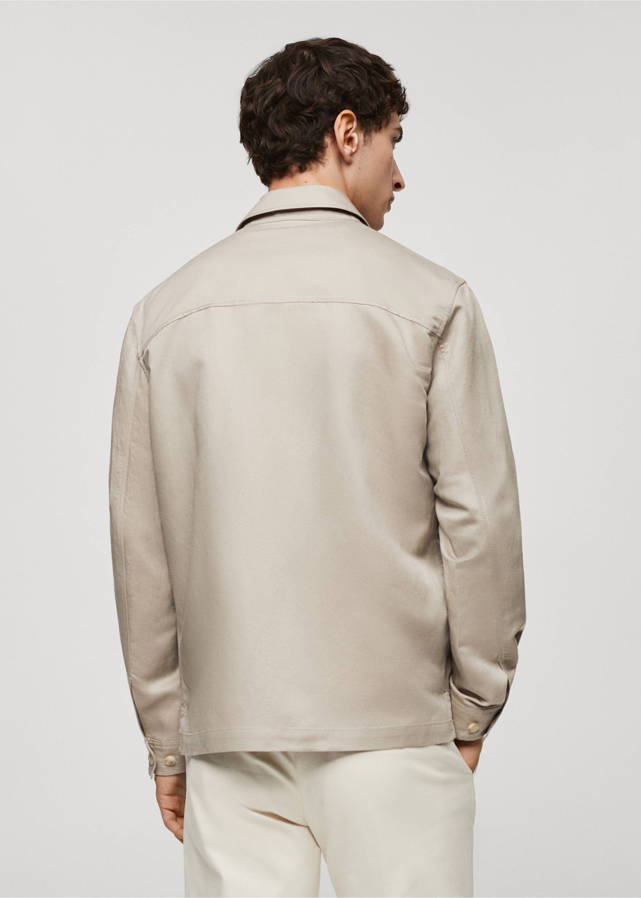 Leinen-Overshirt mit Taschen - Rückseite des Artikels, Mittelbraun. Ref: 67016315-00.