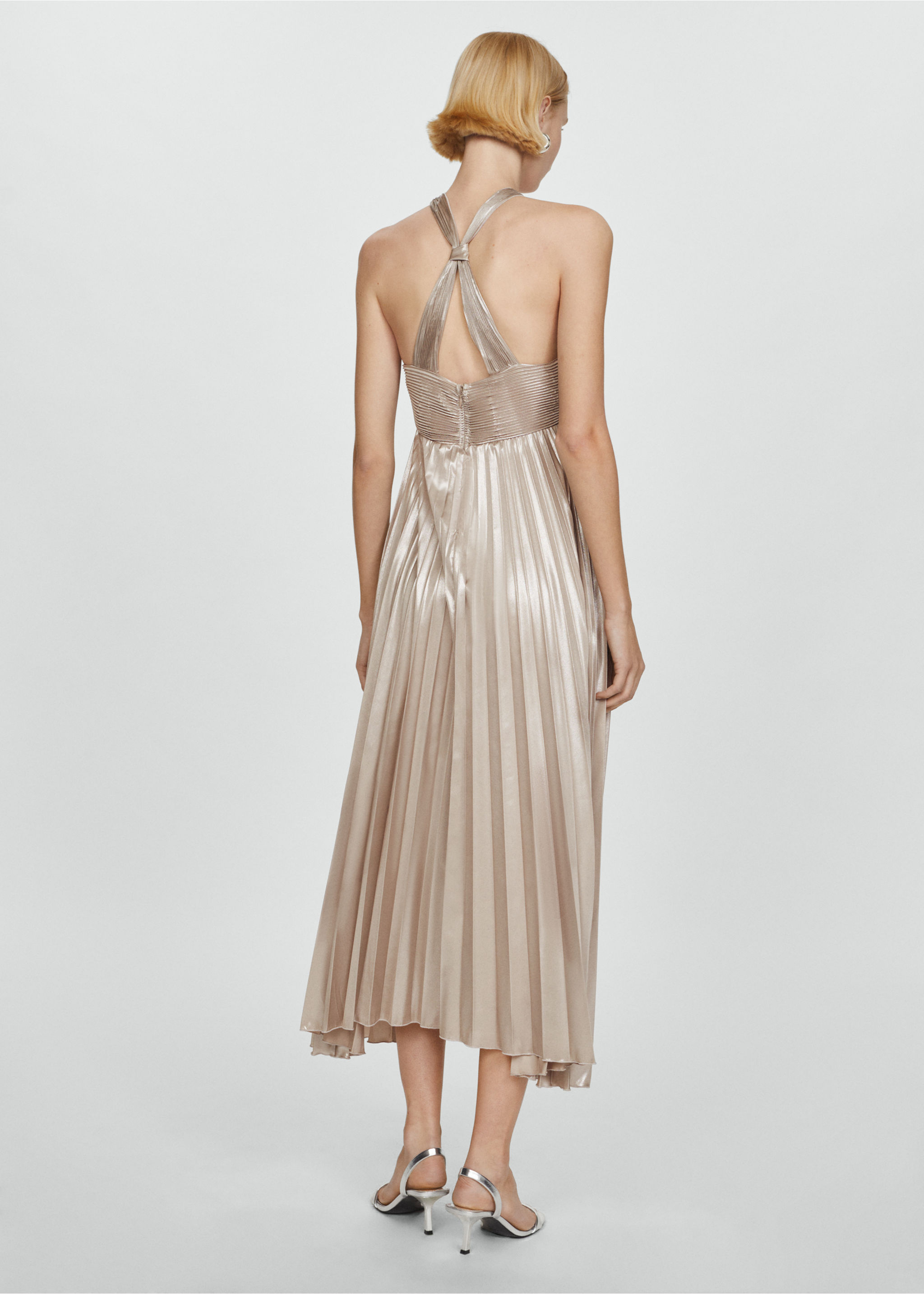 Pleated halter neck dress - Reverse of the article