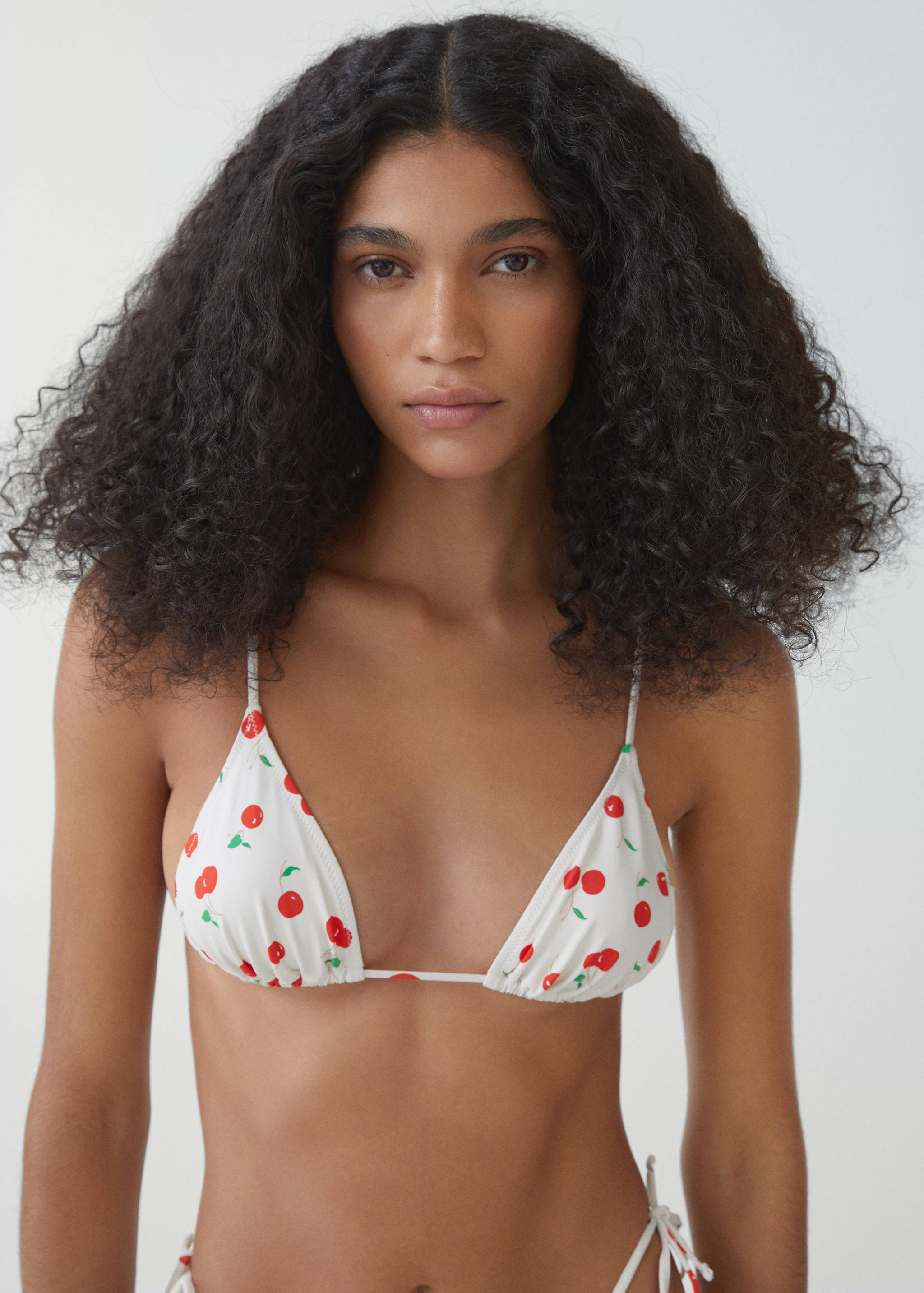 Cherry bikini top - Details of the article 1