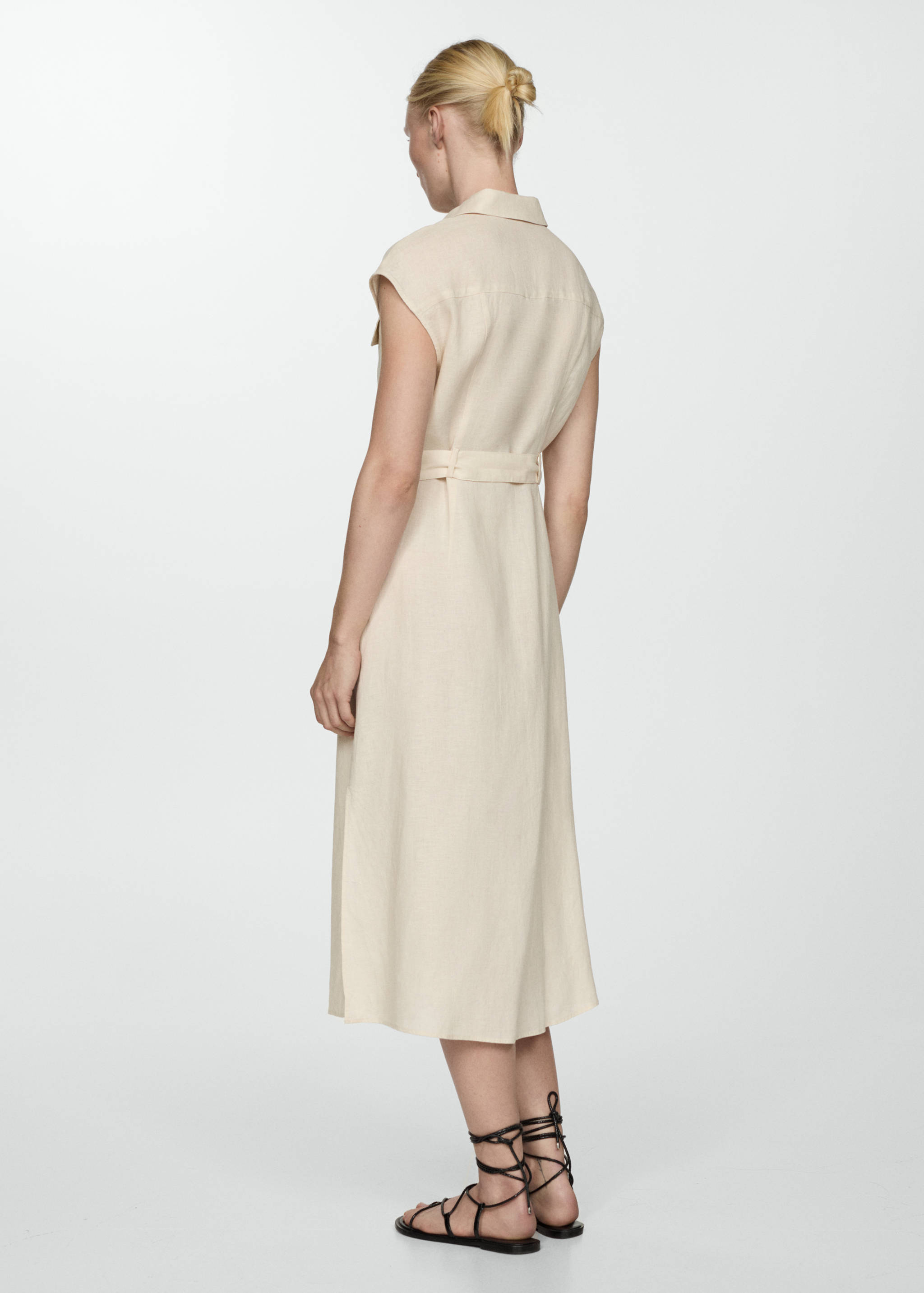 Hemdblusenkleid aus 100 % Leinen - Rückseite des Artikels