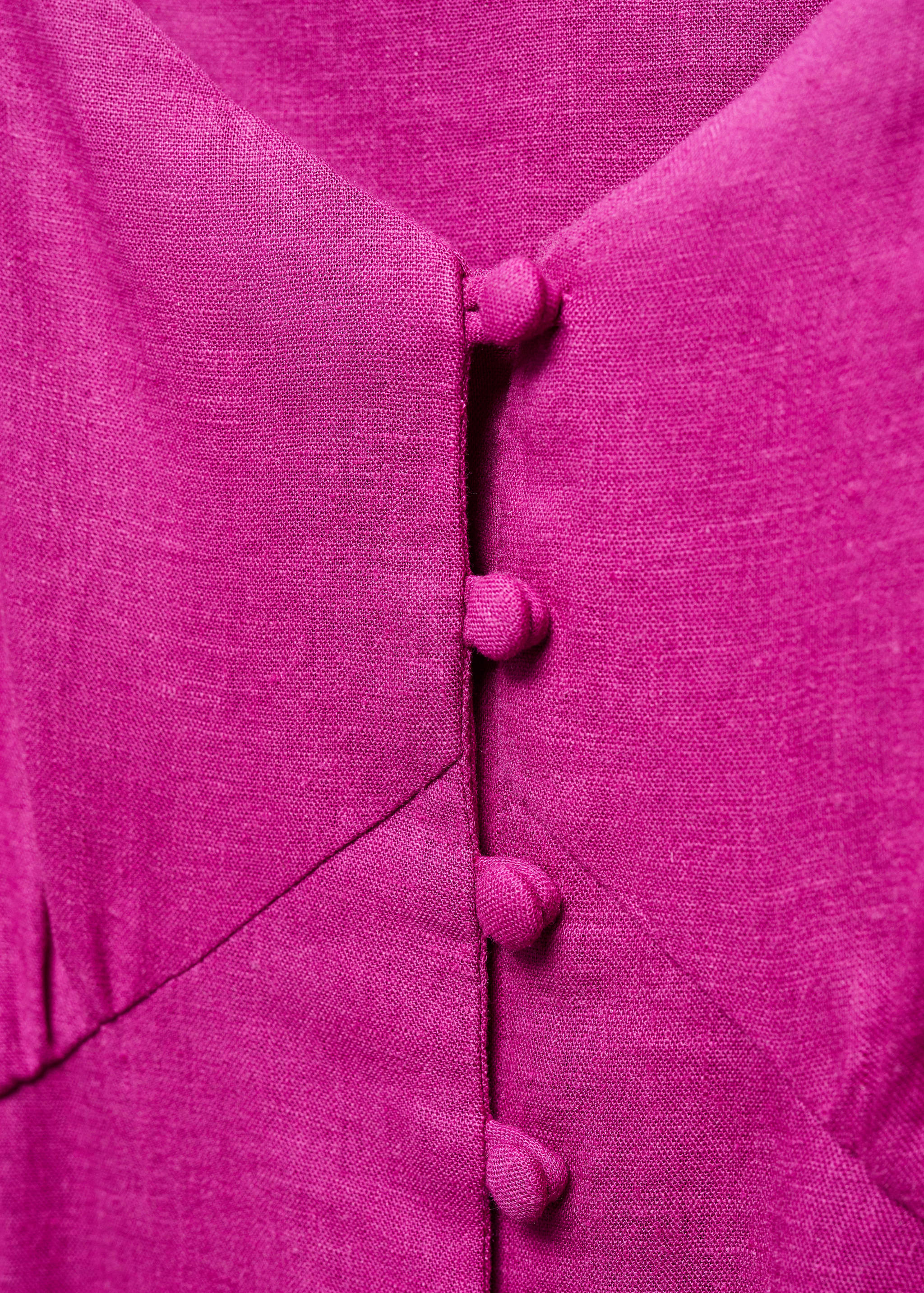 Leinenkleid mit Knöpfen - Detail des Artikels 8