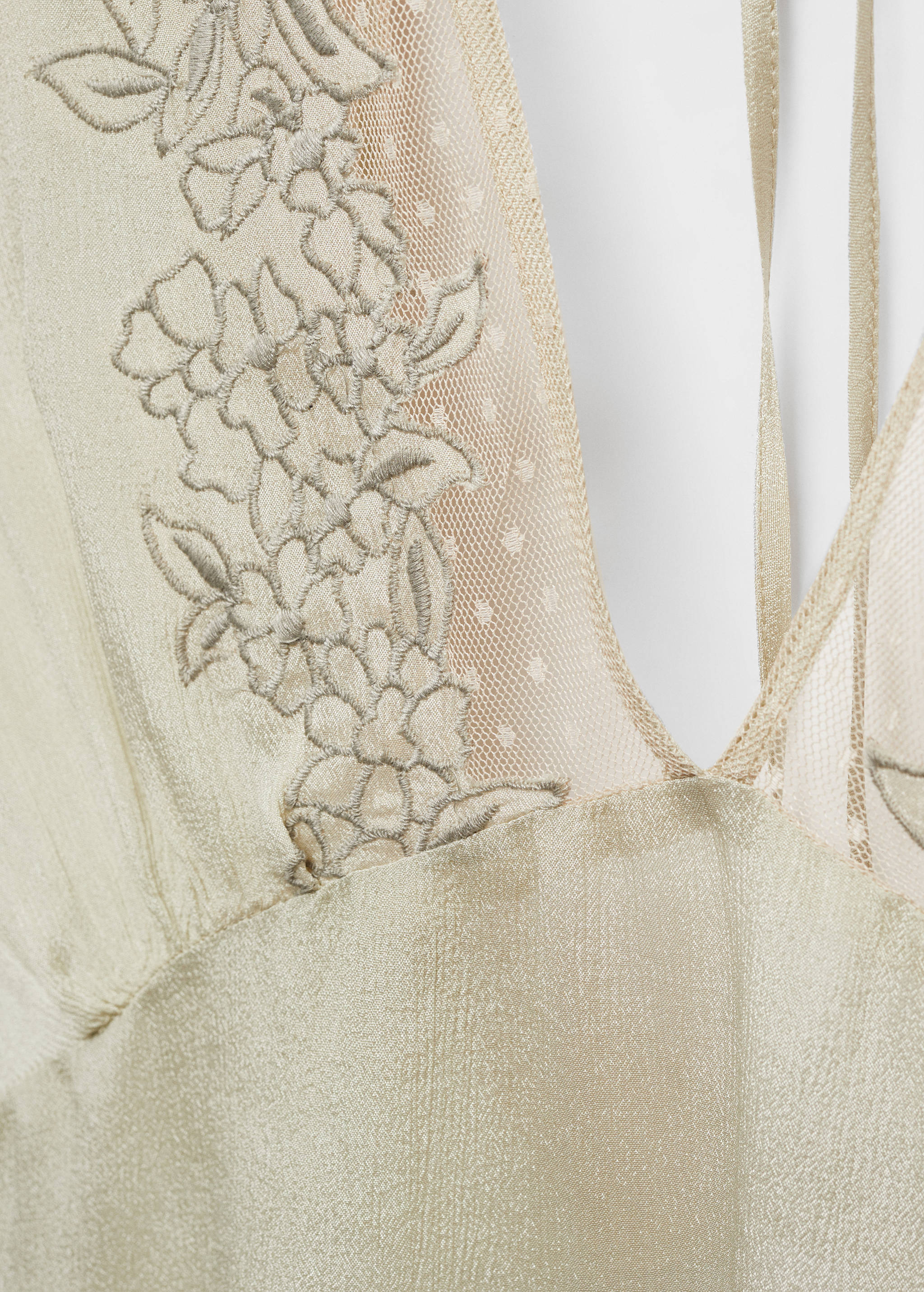 Embroidered asymmetric blouse - Details of the article 8