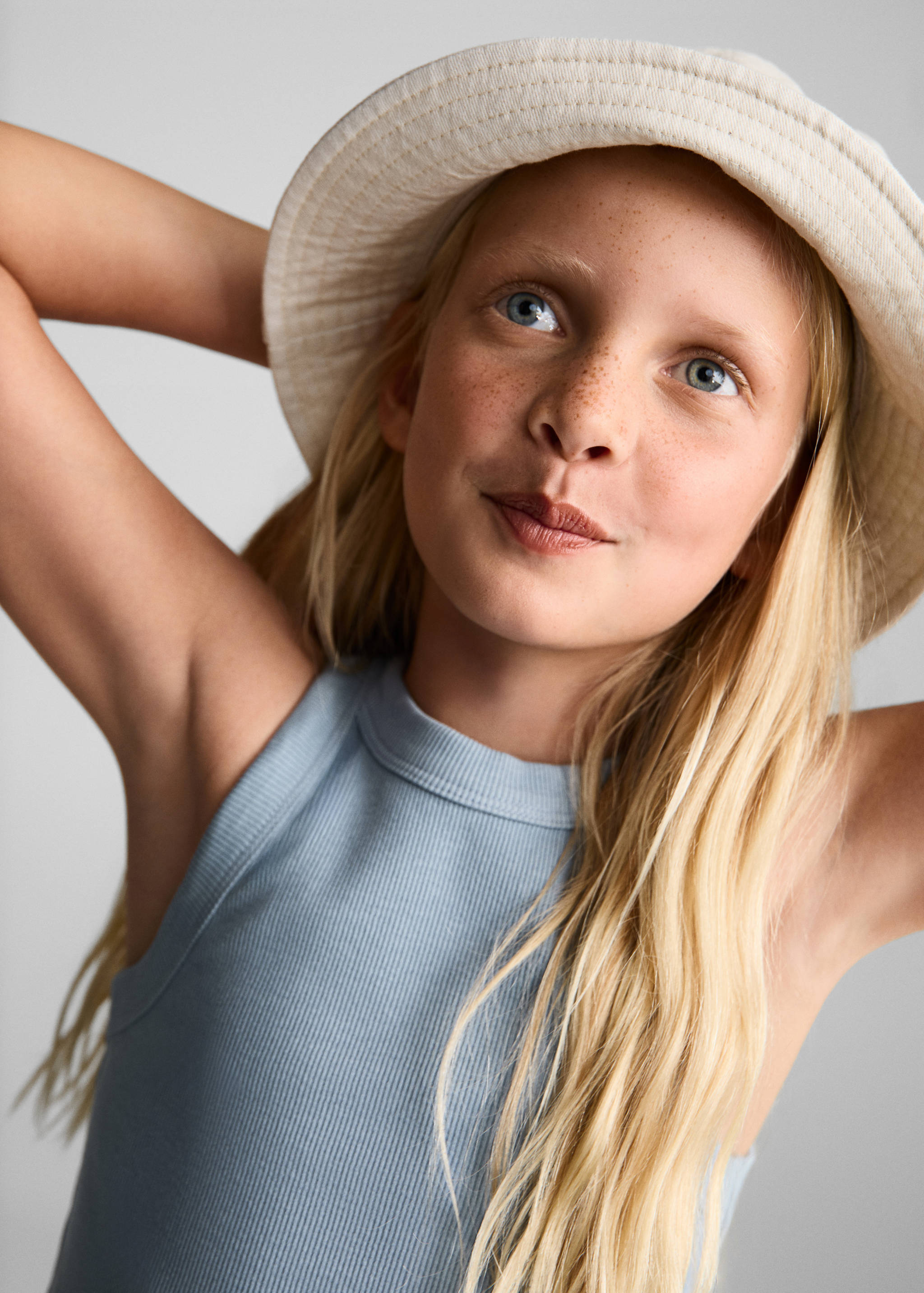 Ribbed strap T-shirt - Details of the article 1