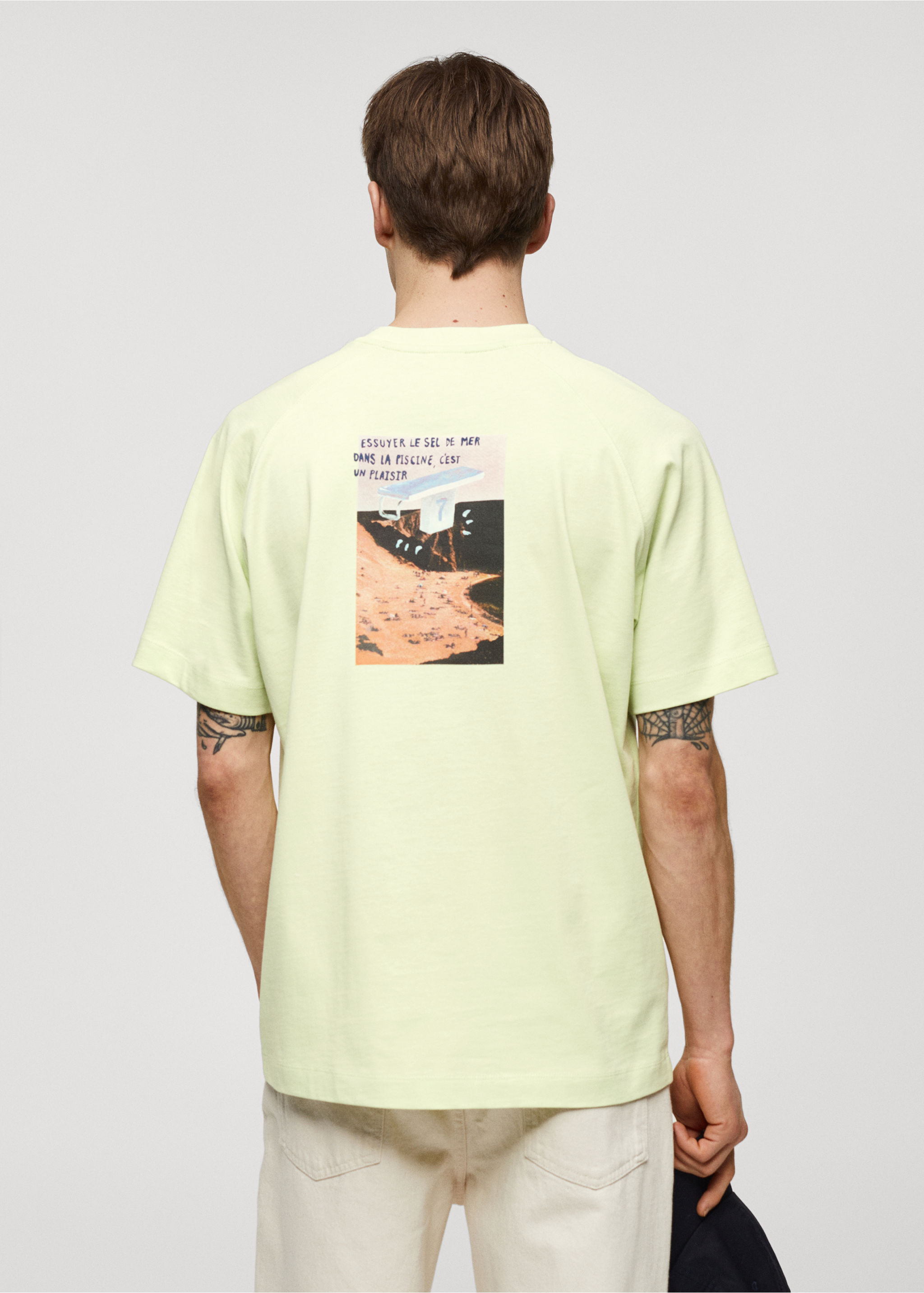 100% cotton printed t-shirt - Reverse of the article