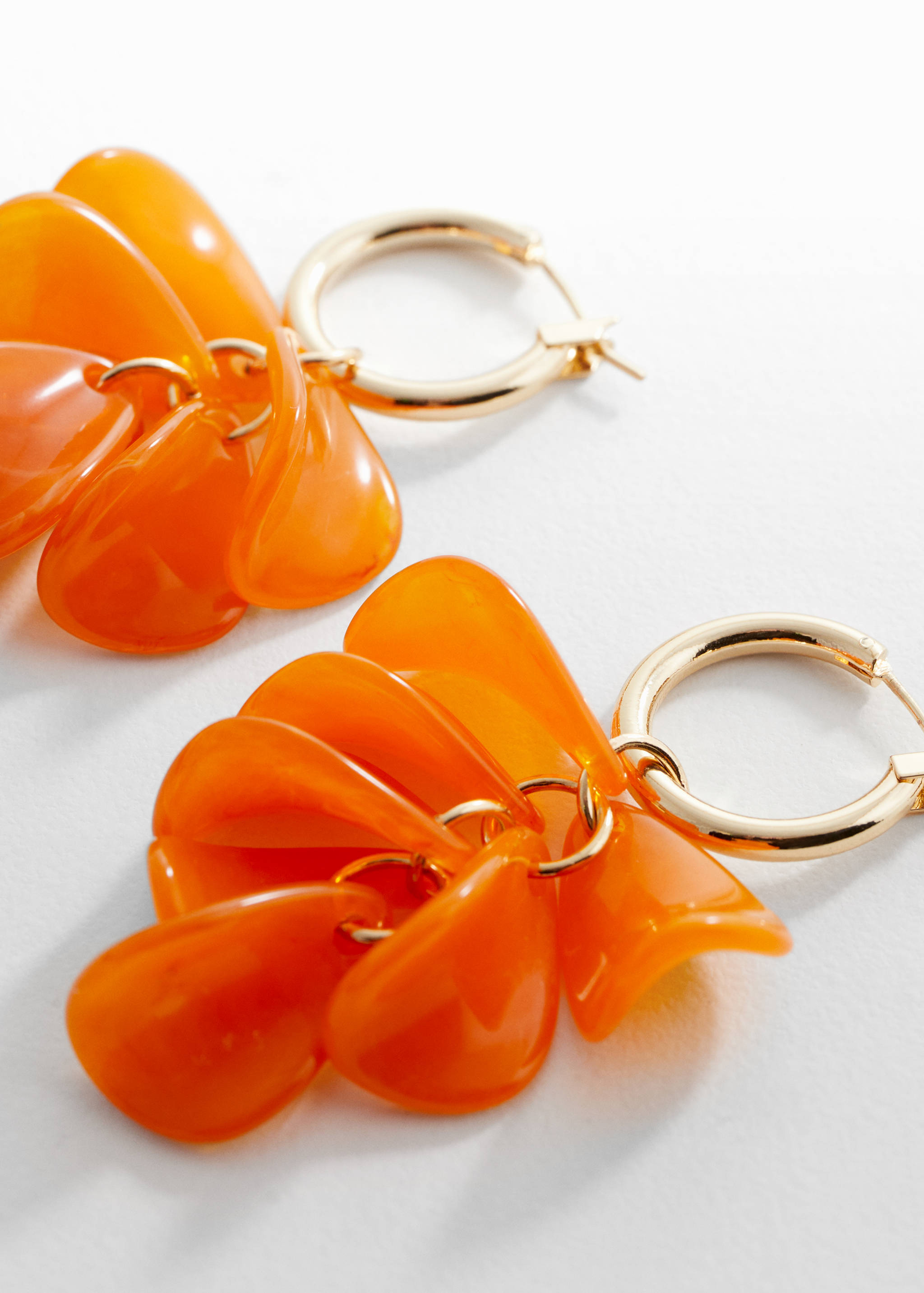 Ohrringe mit Perlenanhänger - Detail des Artikels 1