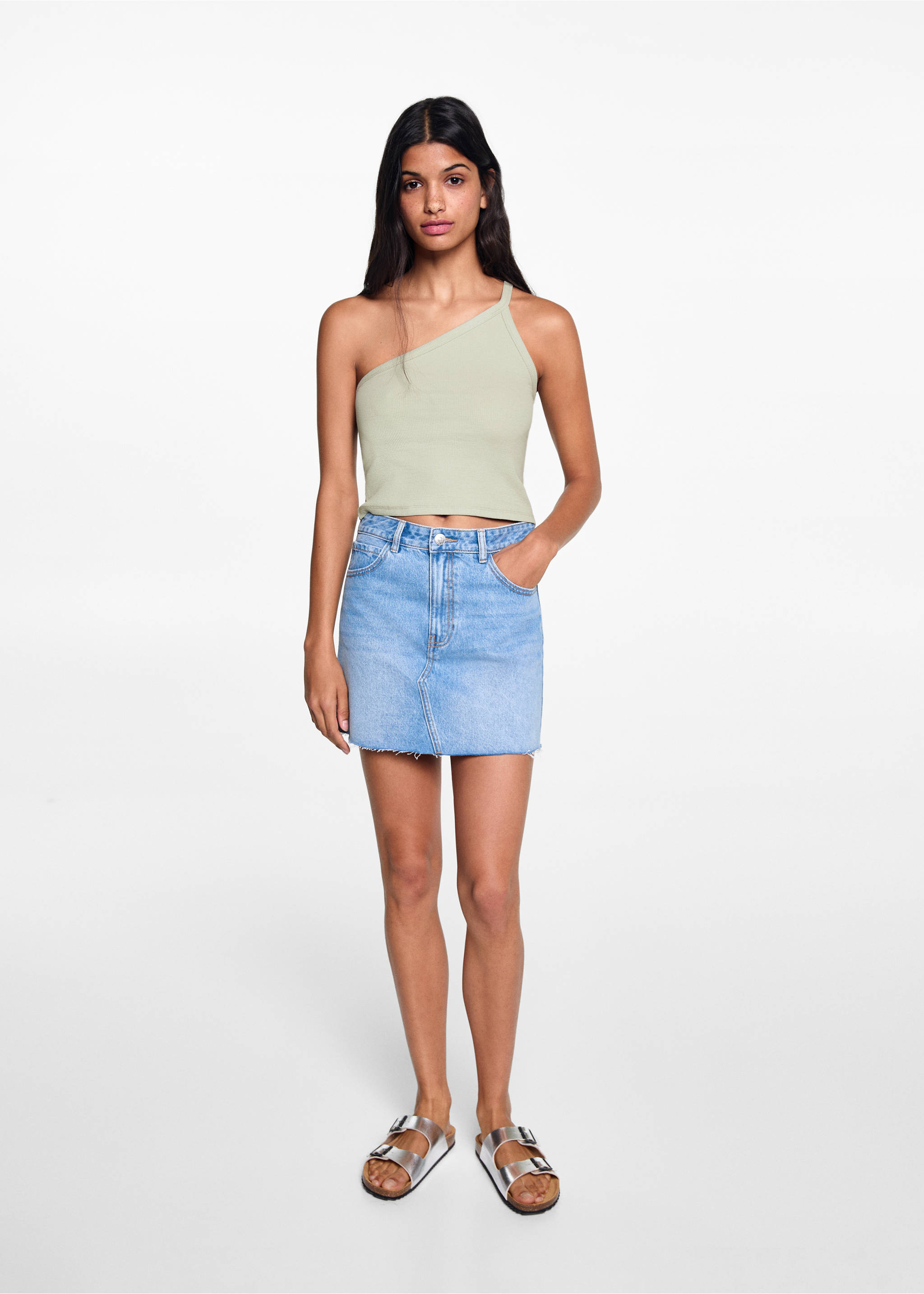 Asymmetrical crop top - General plane, Green. Ref: 67018274-00.