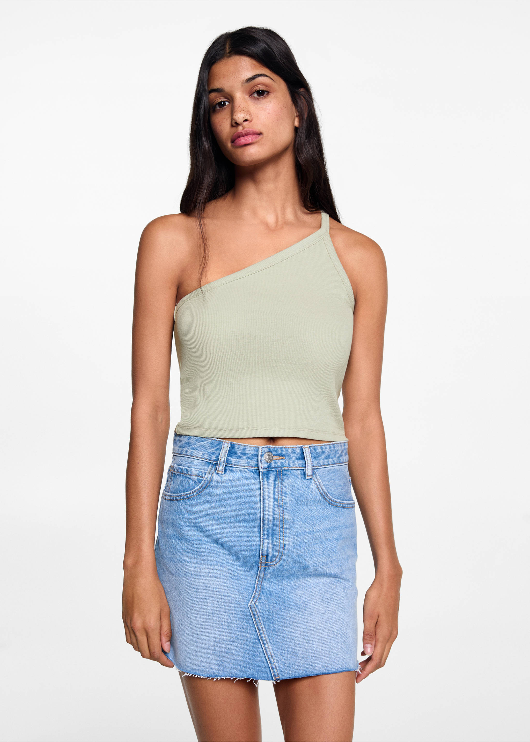Asymmetrical crop top - Medium plane, Green. Ref: 67018274-00.