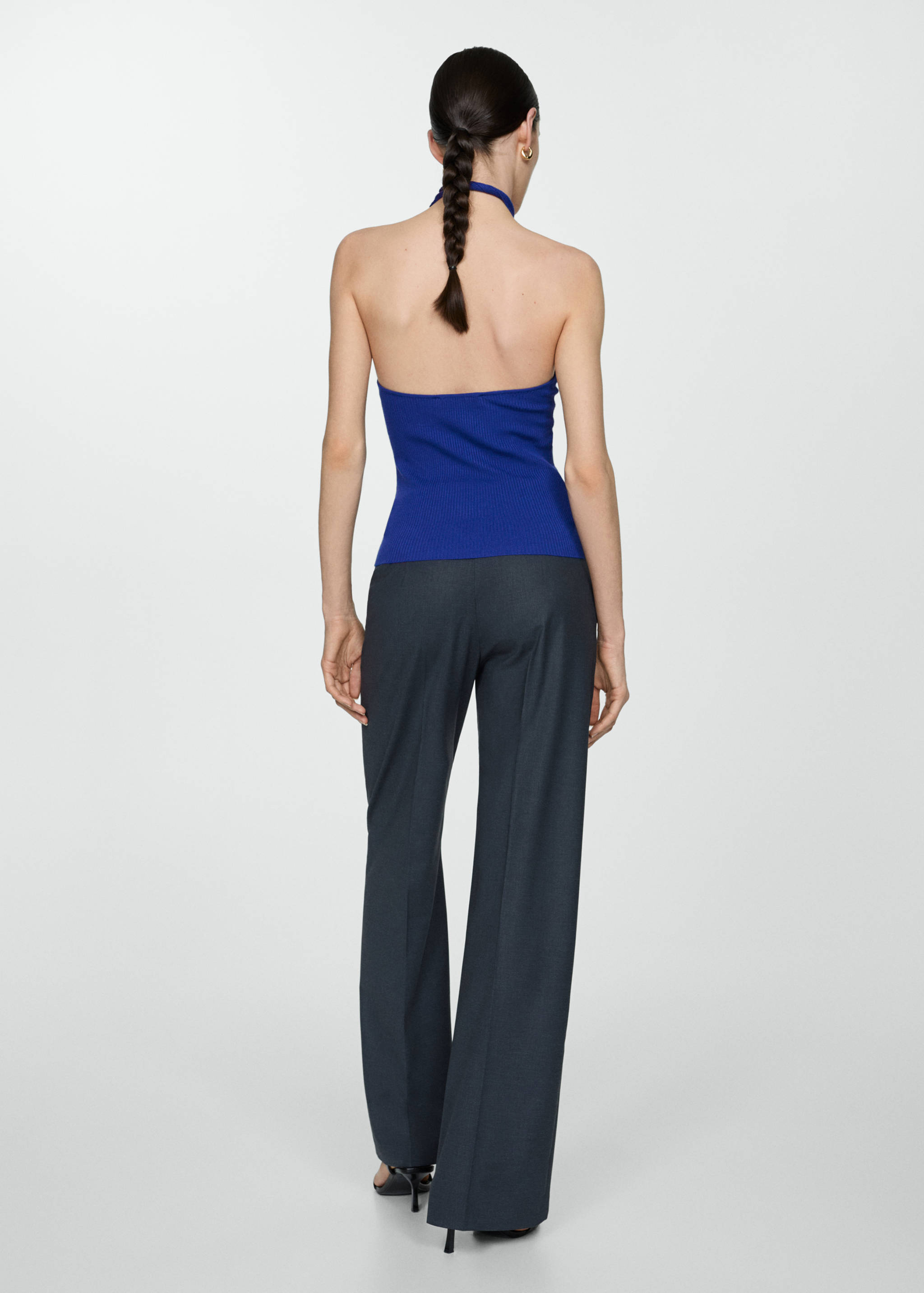 Halter-neck knitted top - Reverse of the article