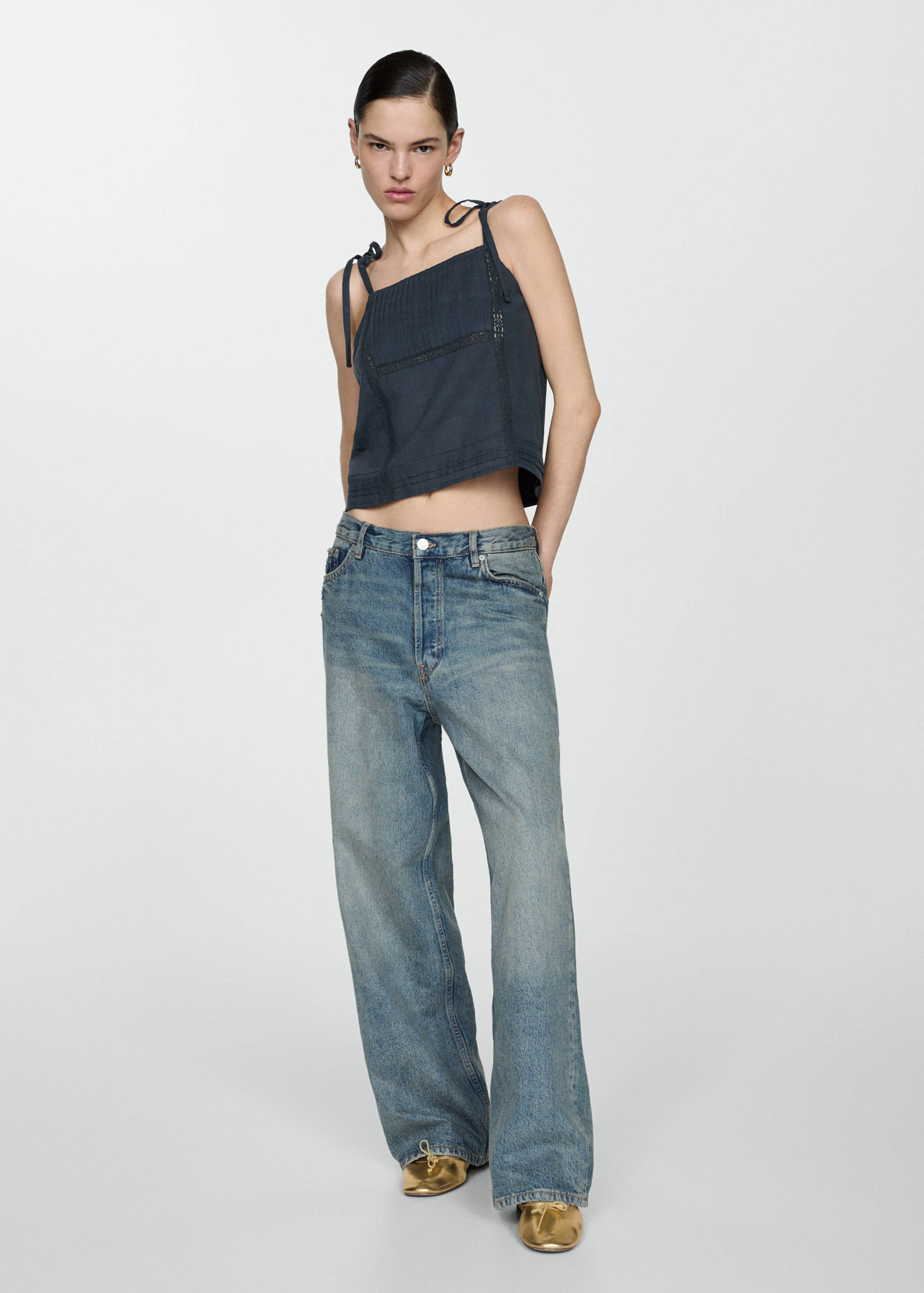 Top bordado algodão - Plano geral