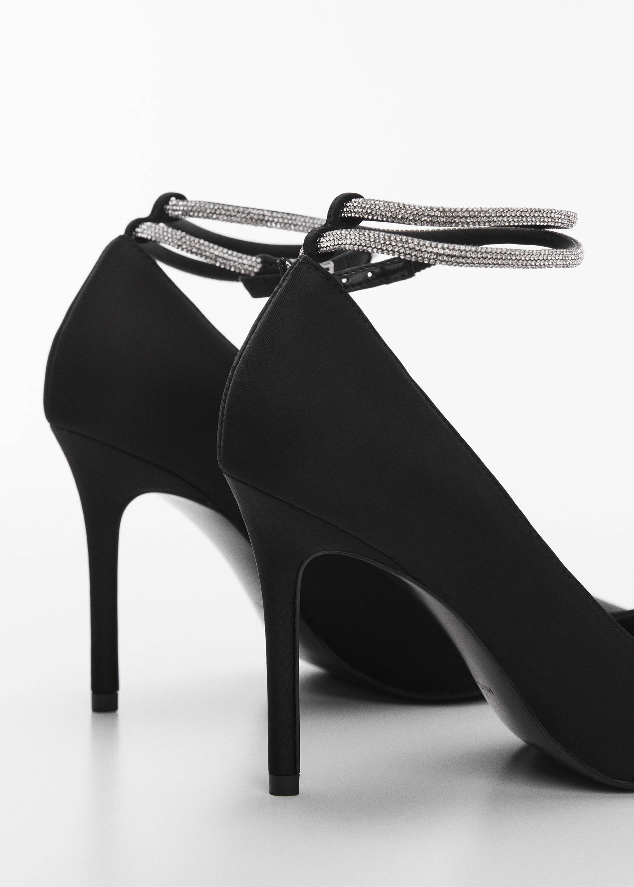 Heeled shoes with rhinestone strap - Details of the article 2, Black. Ref: 67020254-00.