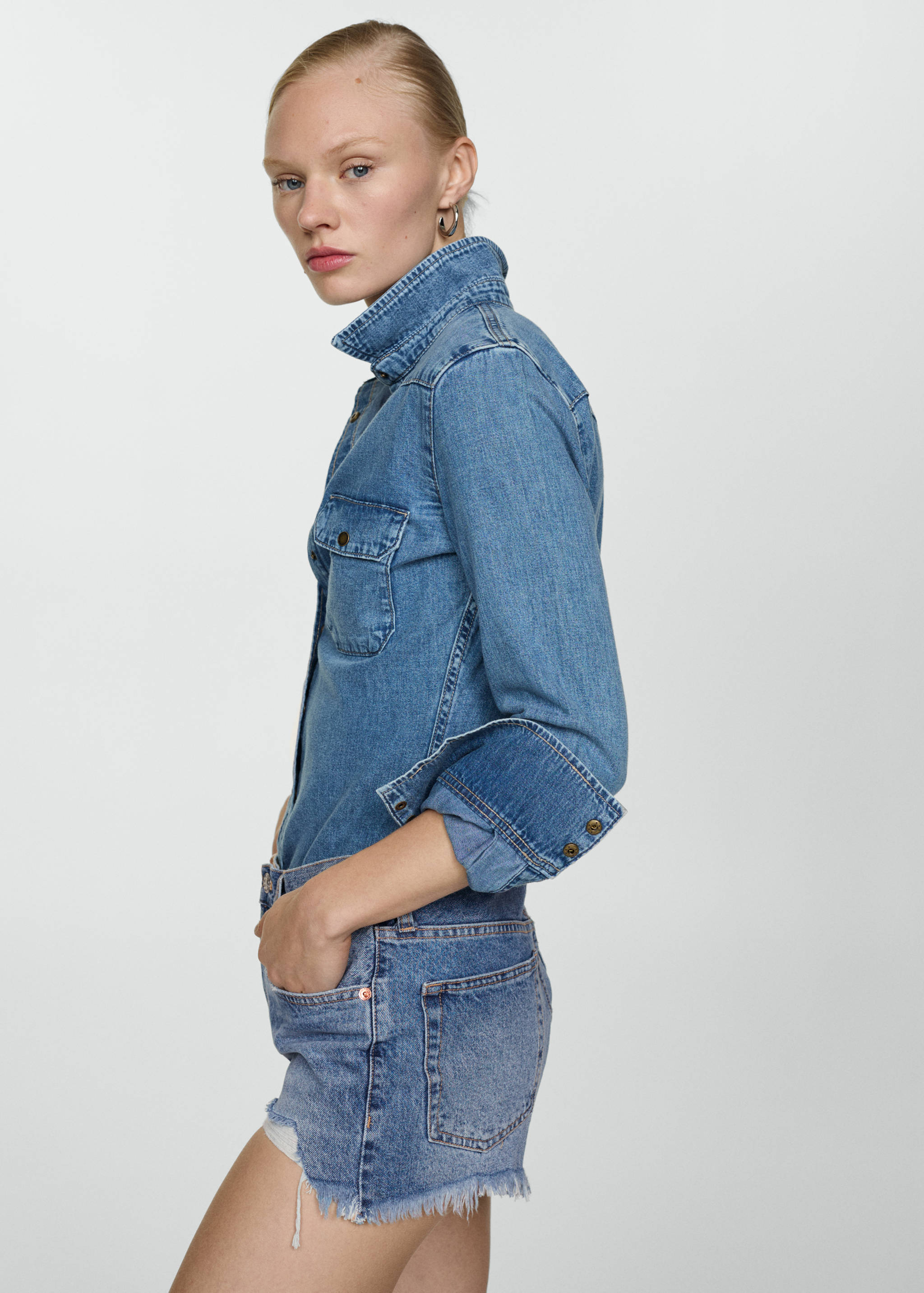 Denim shorts met scheuren - Detail van het artikel 2