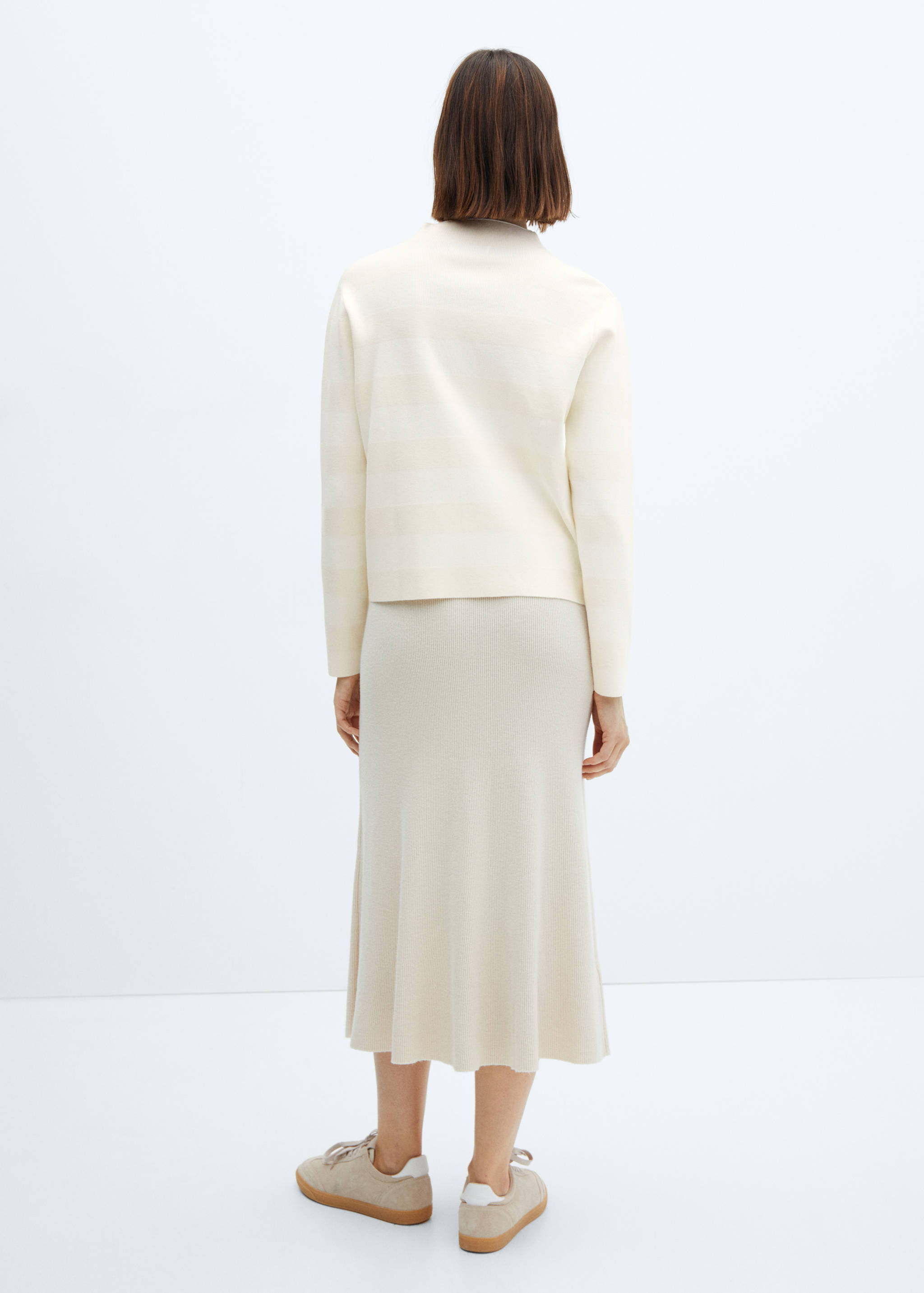 Pullover mit Perkins-Kragen - Rückseite des Artikels