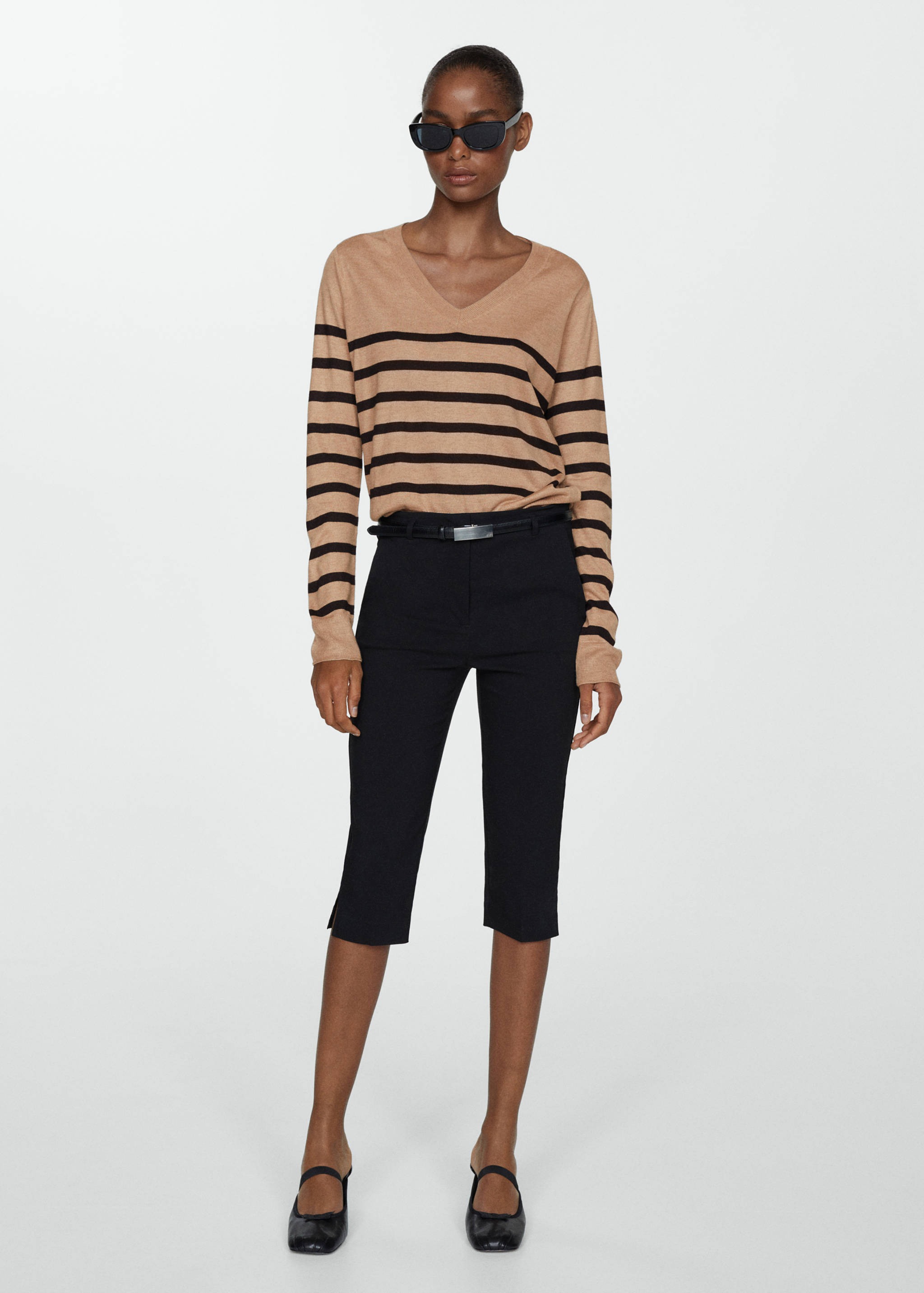 Striped fine-knit sweater - General plane