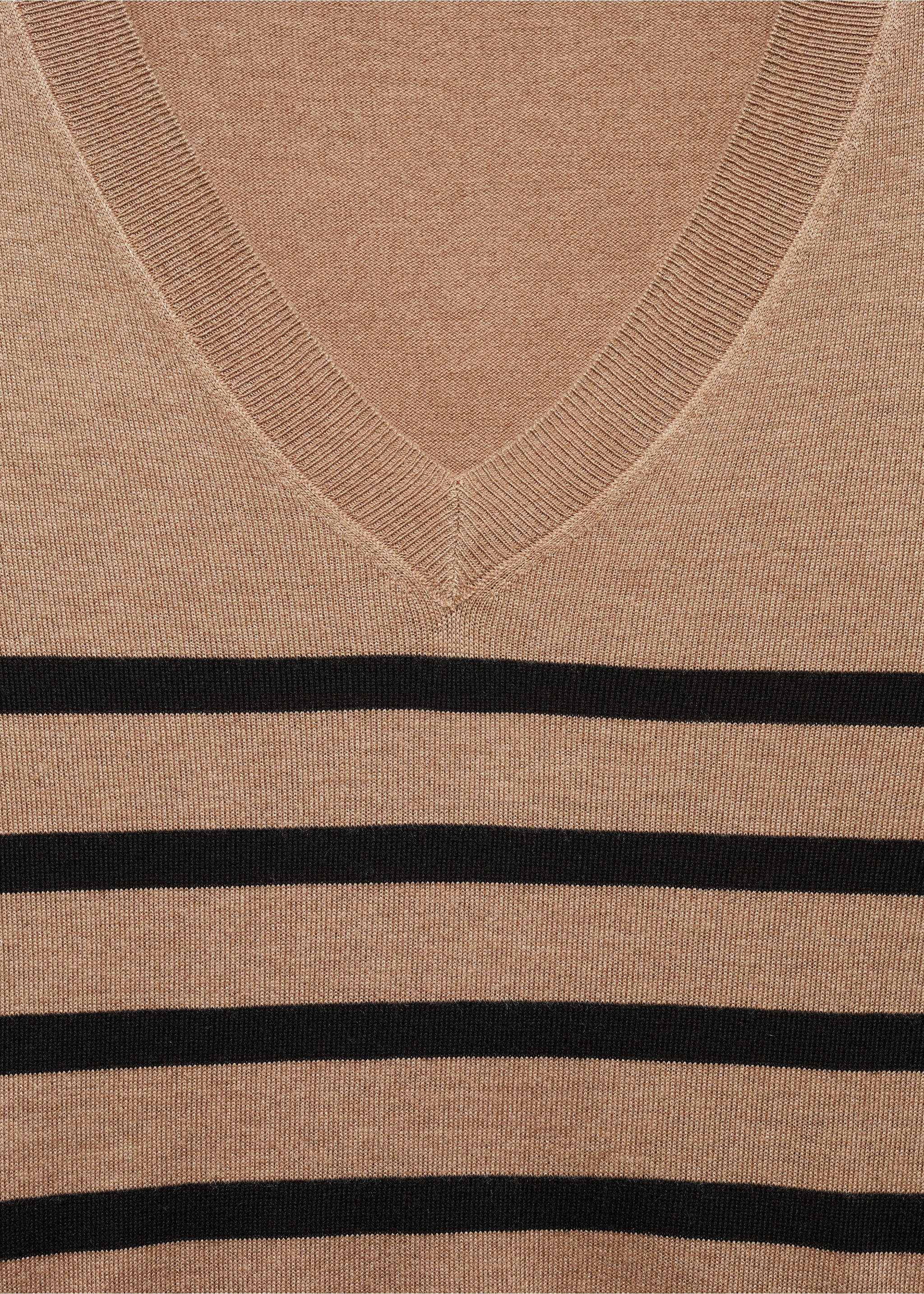 Striped fine-knit sweater - Details of the article 8, Medium Brown. Ref: 67020461-00.