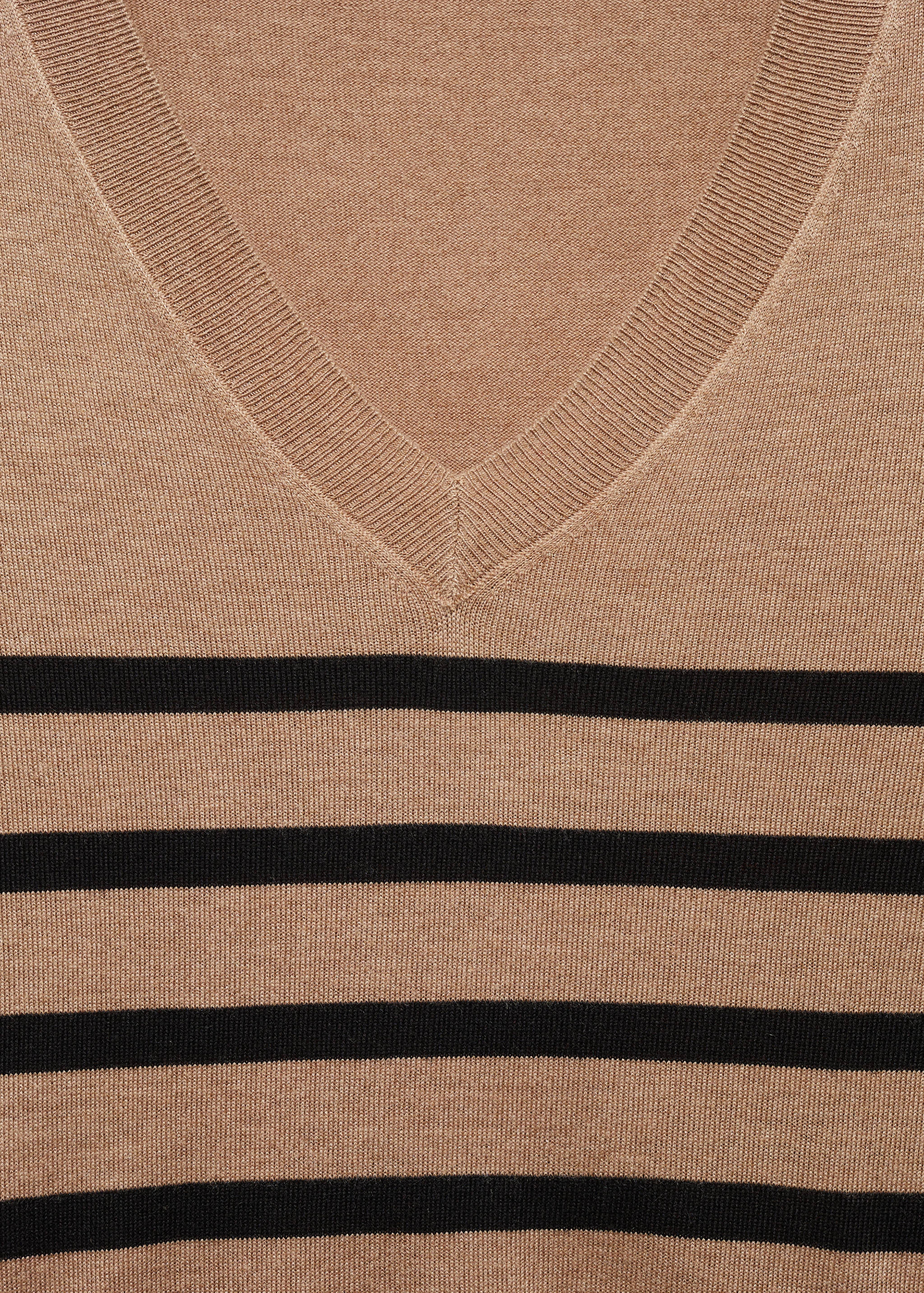 Striped fine-knit sweater - Details of the article 8