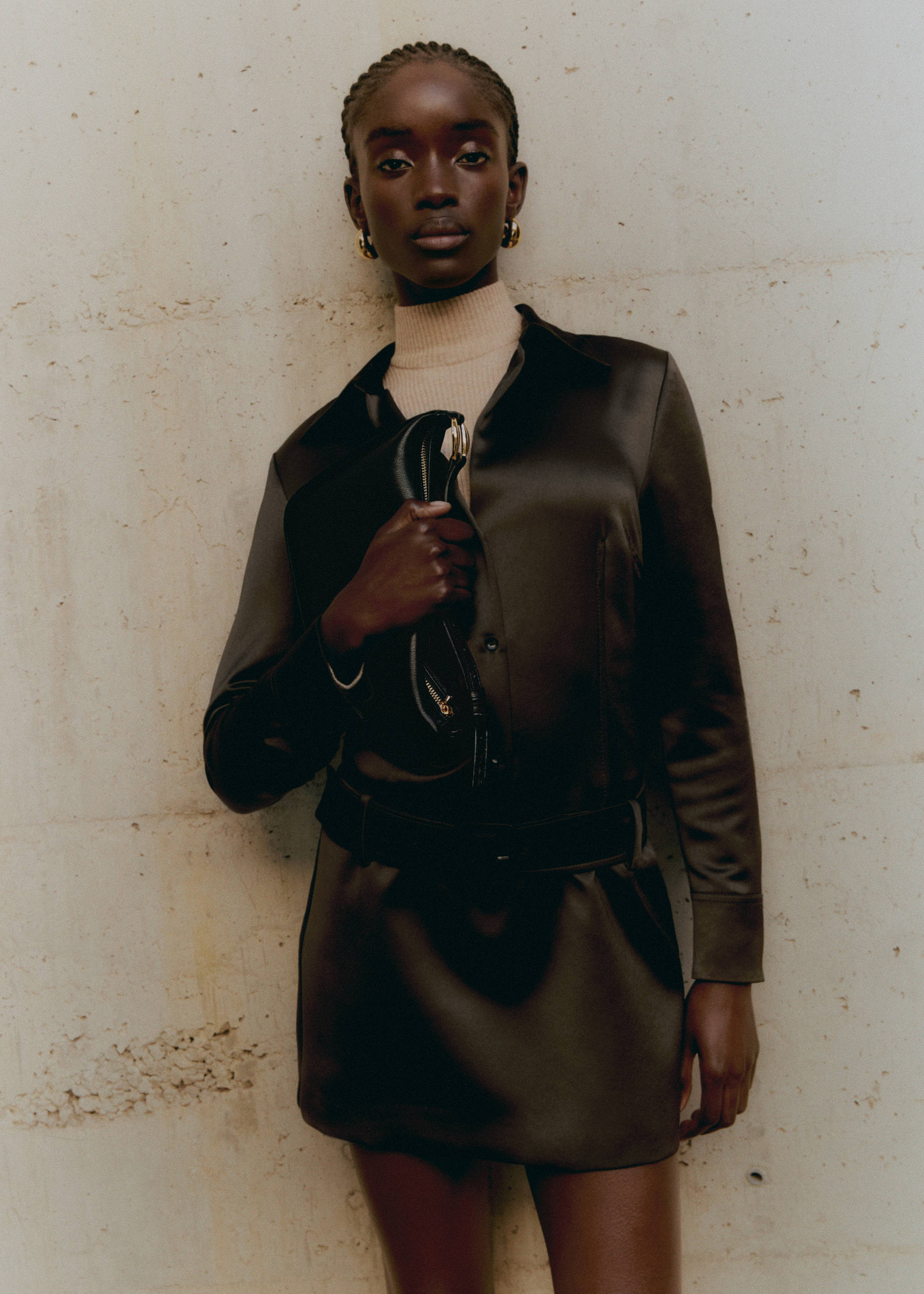 Satinerad klänning bälte - Detaljer om artikeln 6